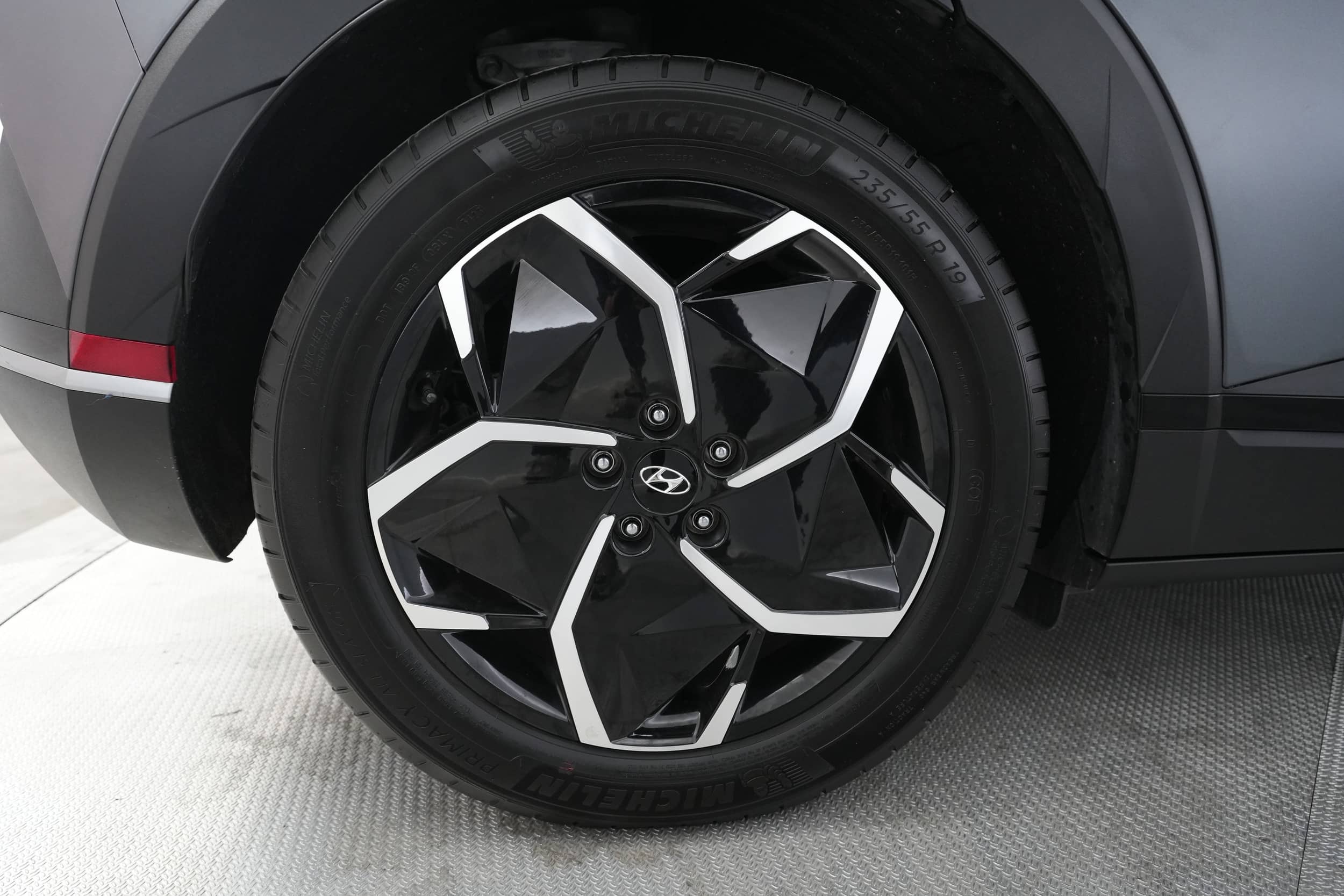 EverCars Co. vehicle image 17 for Hyundai IONIQ 5 -  SEL on EverCars Co.