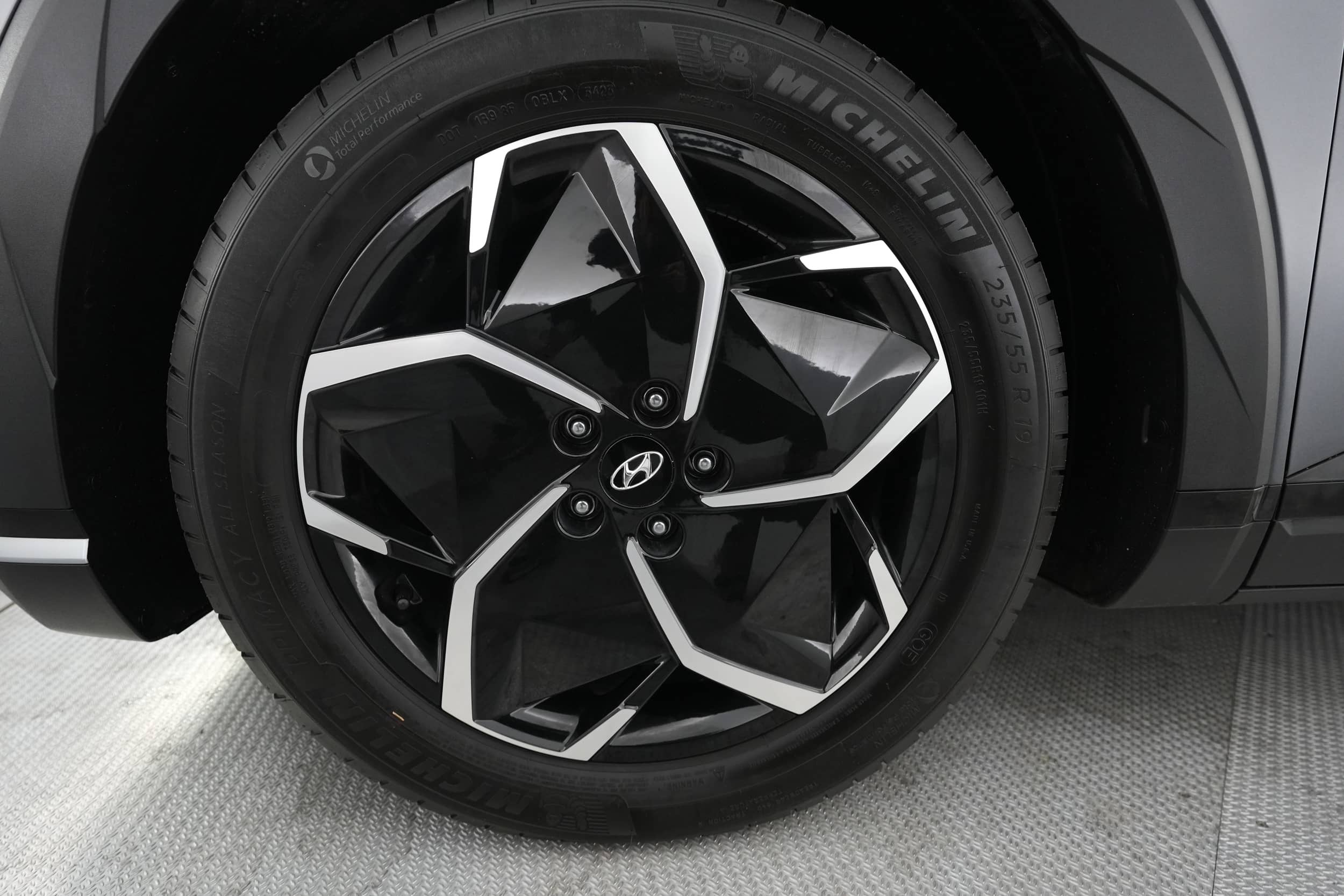 EverCars Co. vehicle image 16 for Hyundai IONIQ 5 -  SEL on EverCars Co.