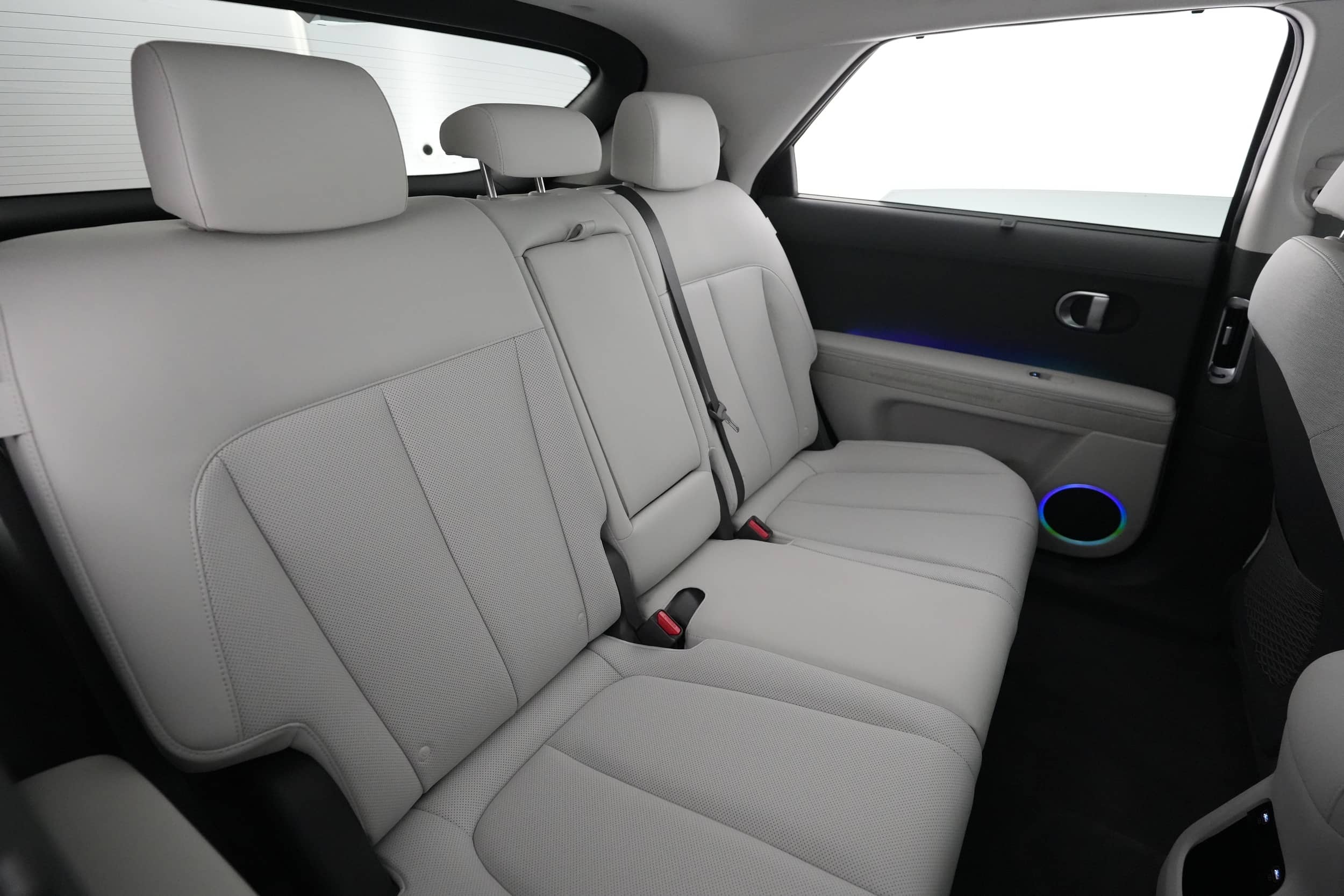 EverCars Co. vehicle image 4 for Hyundai IONIQ 5 -  Limited on EverCars Co.