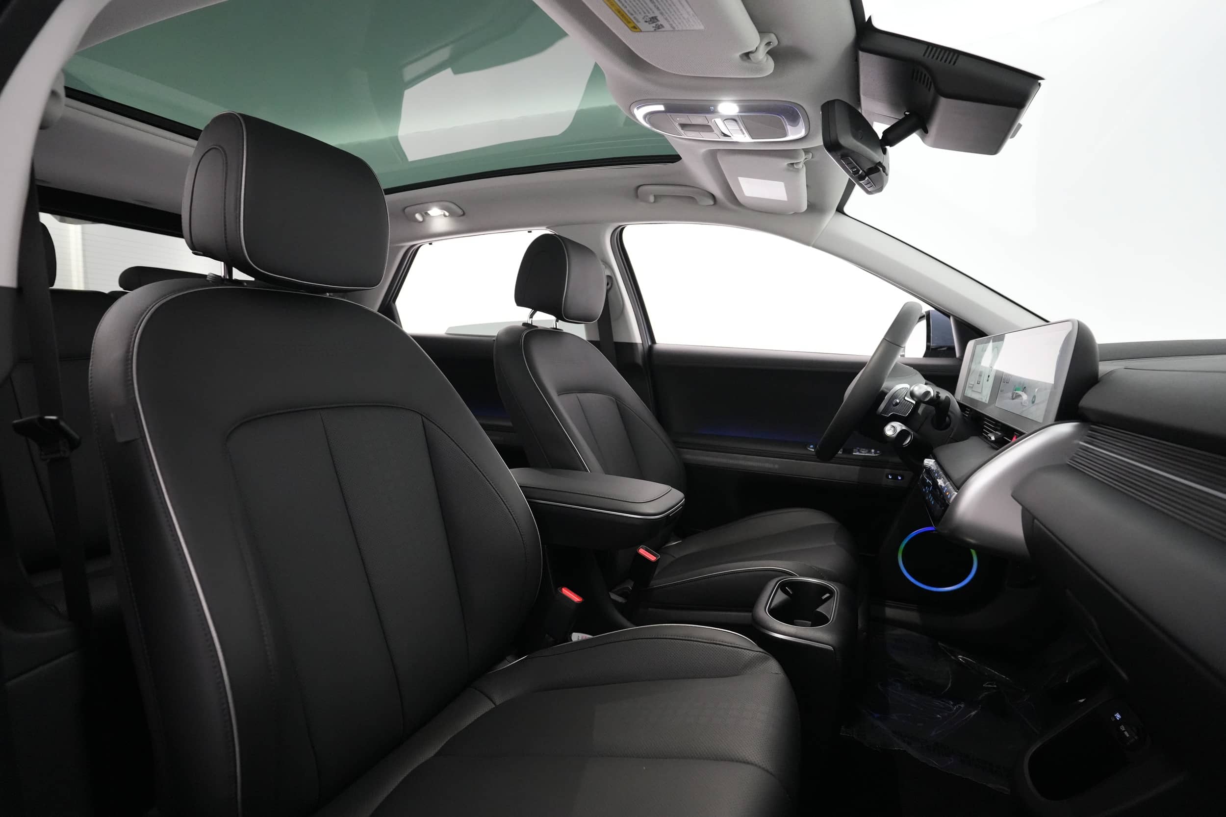 EverCars Co. vehicle image 18 for Hyundai IONIQ 5 -  Limited on EverCars Co.
