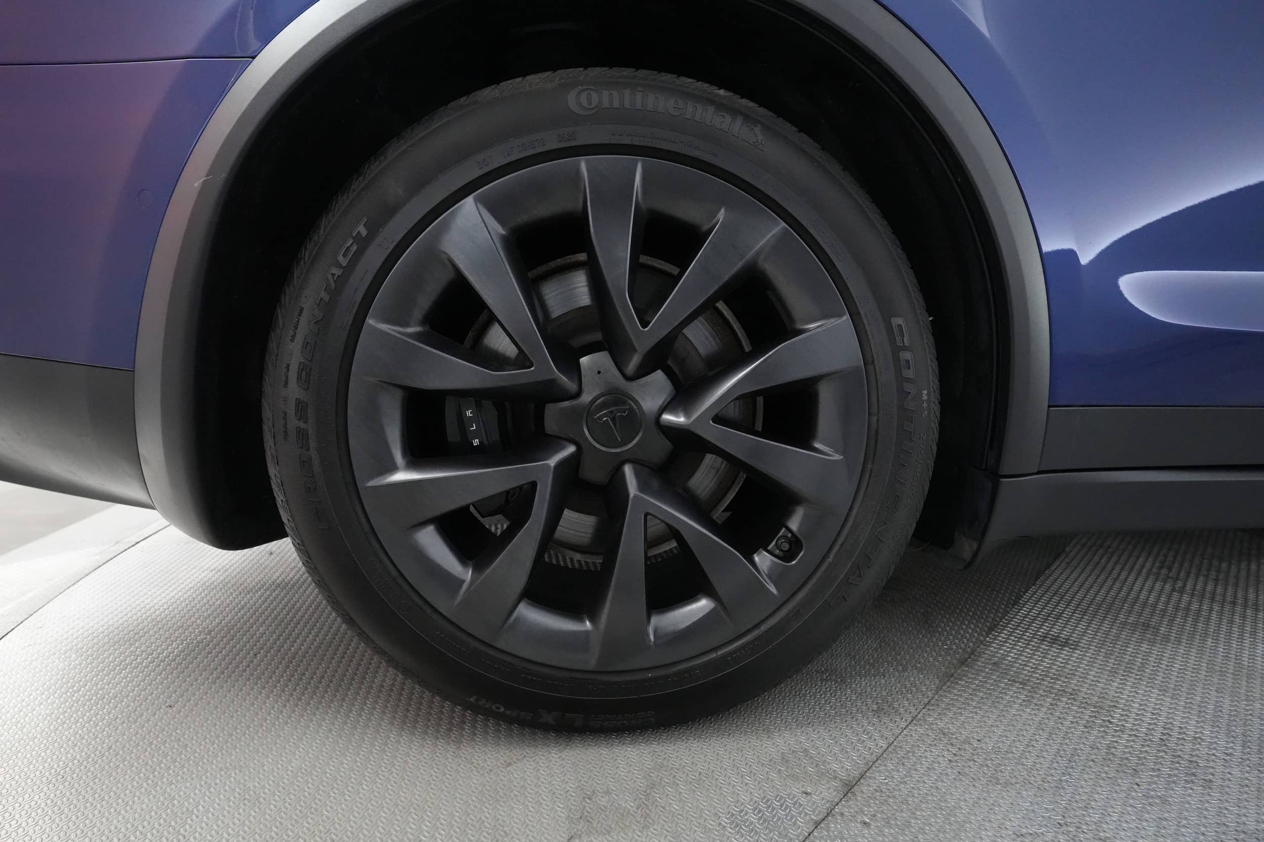 EverCars Co. vehicle image 17 for Tesla Model X -  Base on EverCars Co.