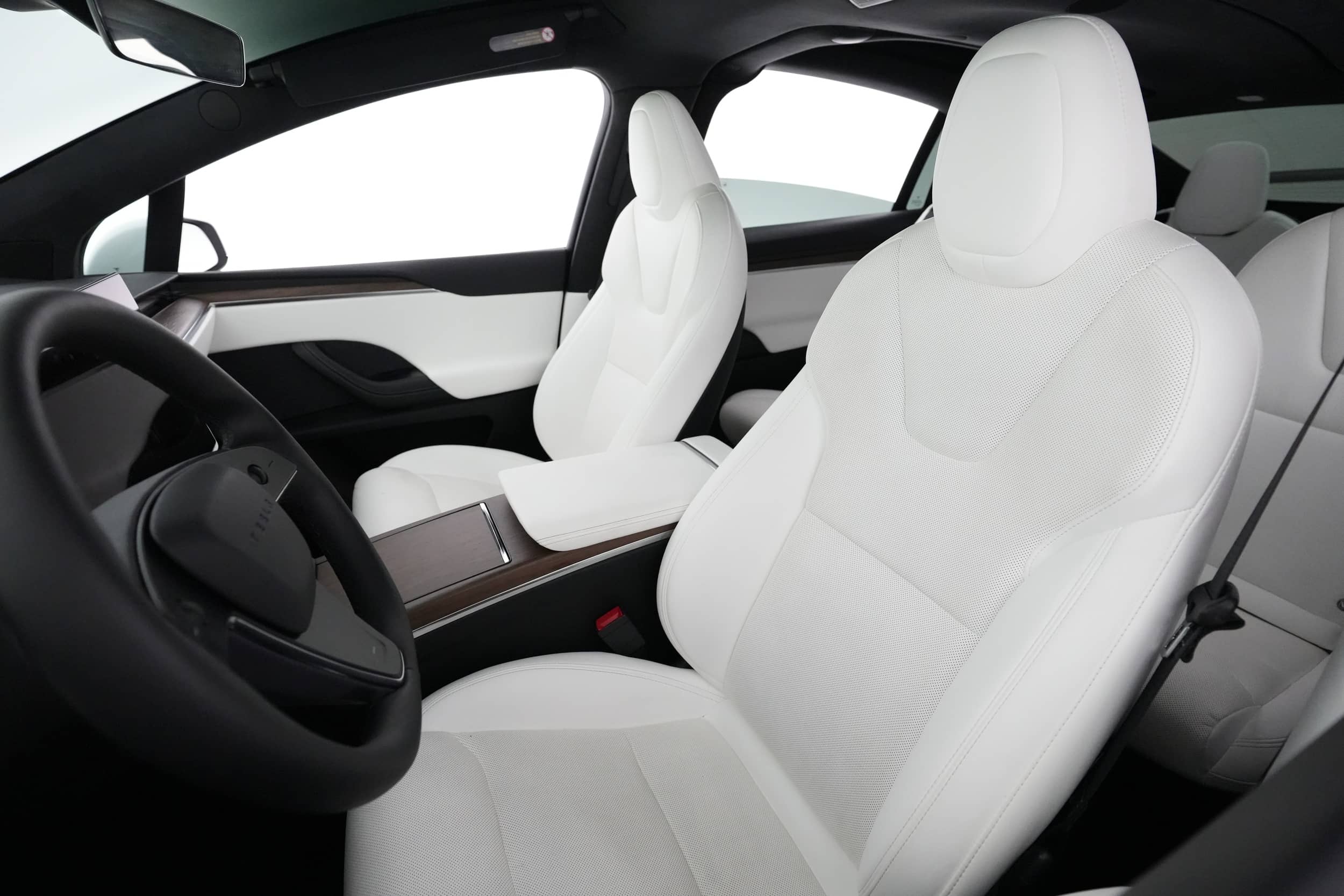 EverCars Co. vehicle image 3 for Tesla Model X -  Base on EverCars Co.