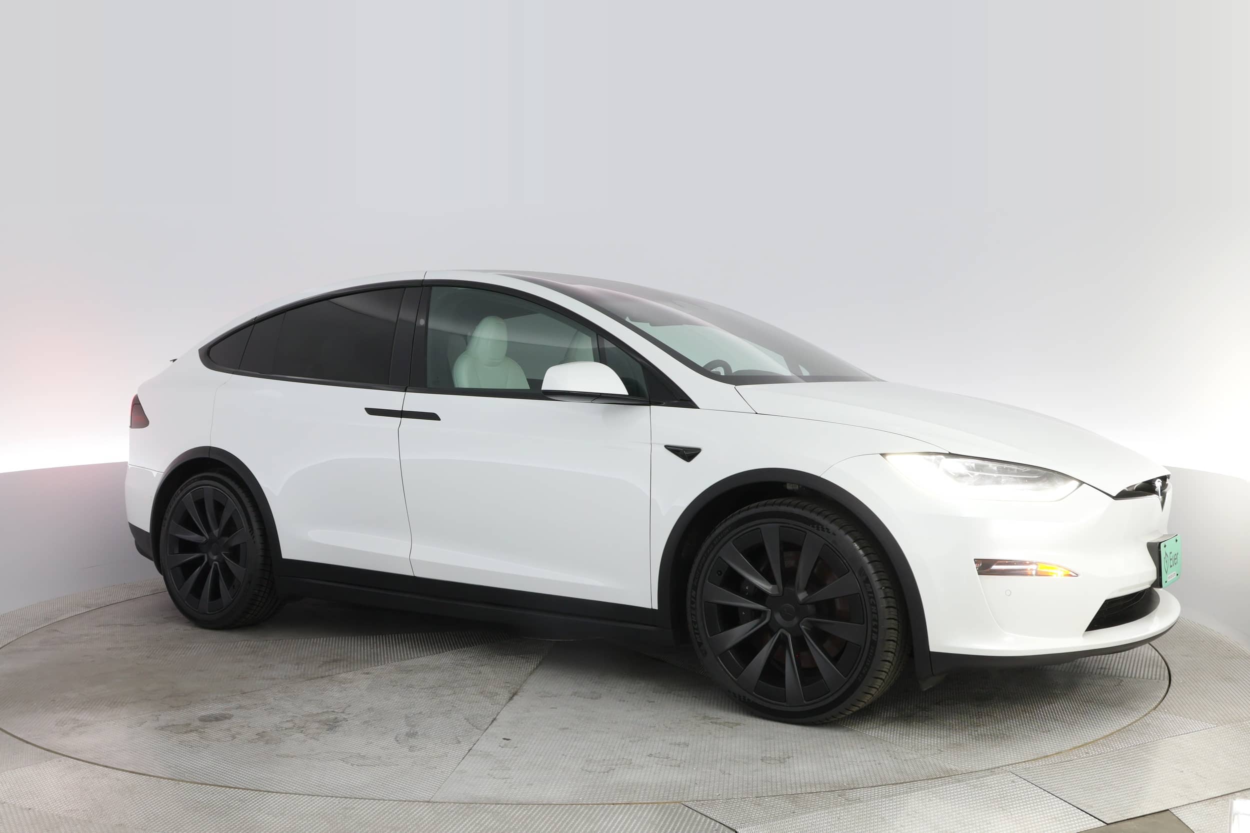 EverCars Co. vehicle image 11 for Tesla Model X -  Base on EverCars Co.