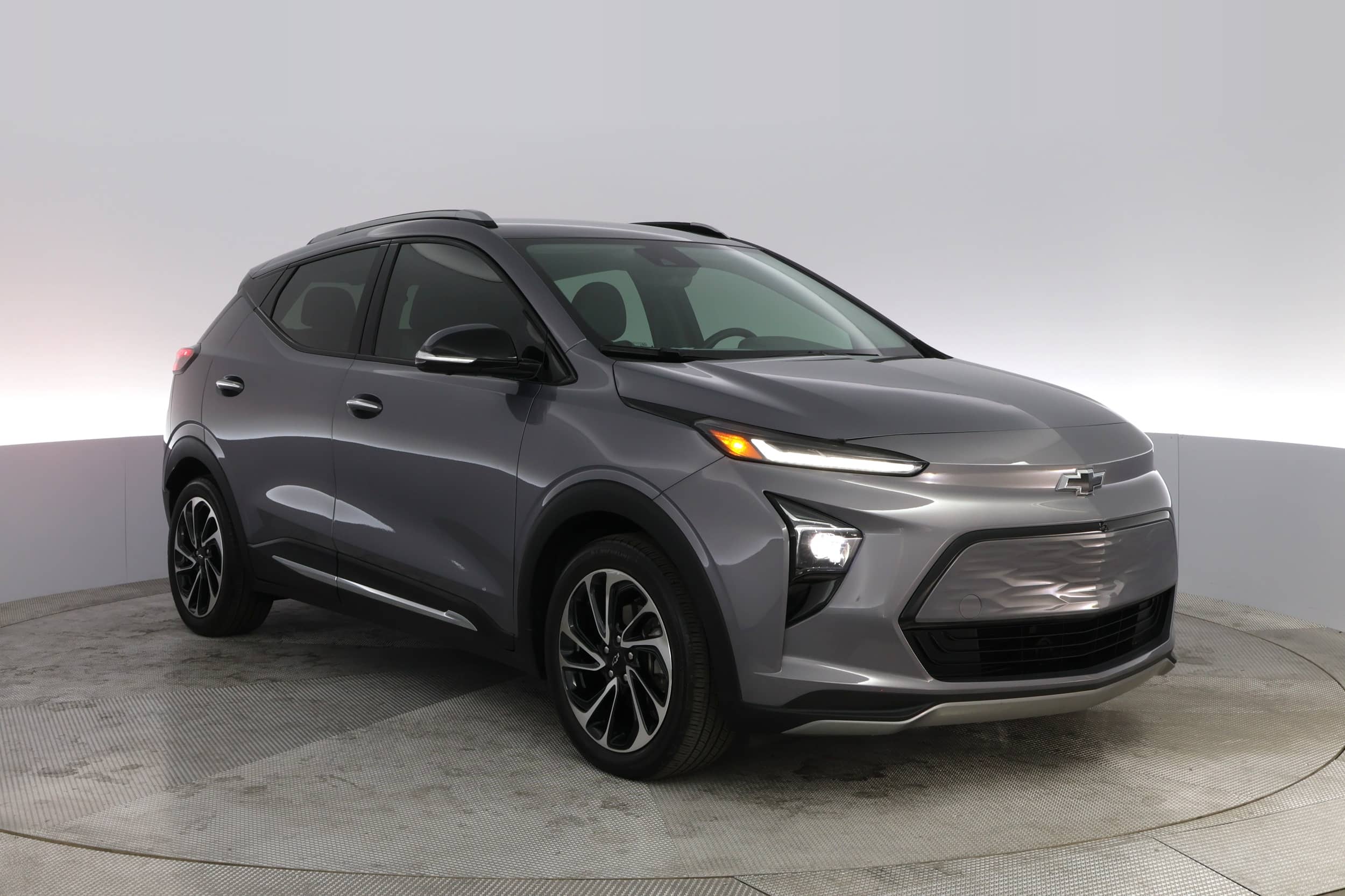 EverCars Co. vehicle image 12 for Chevrolet Bolt EUV -  Premier on EverCars Co.