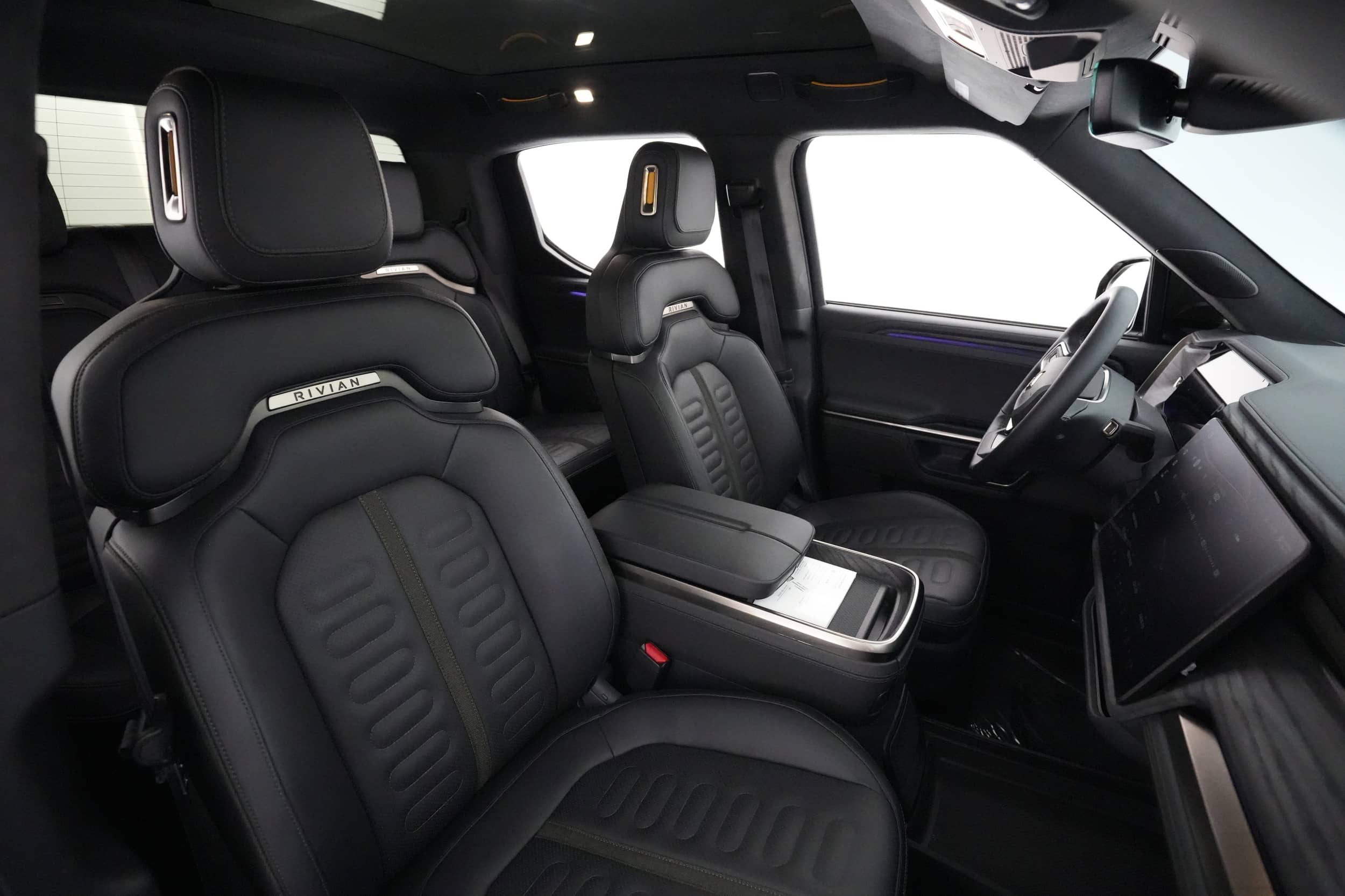 EverCars Co. vehicle image 3 for Rivian R1T -  Launch Edition on EverCars Co.