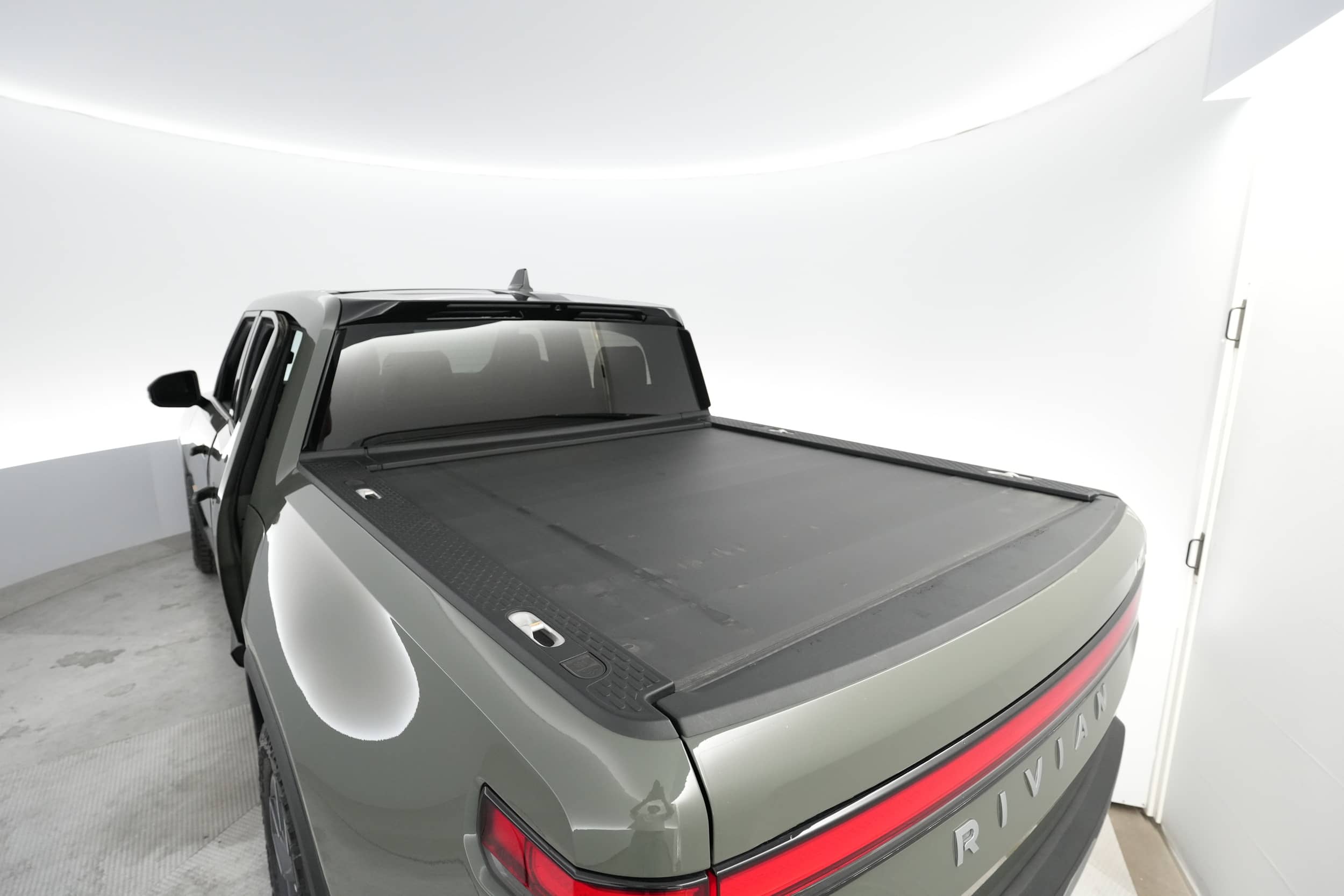 EverCars Co. vehicle image 22 for Rivian R1T -  Launch Edition on EverCars Co.