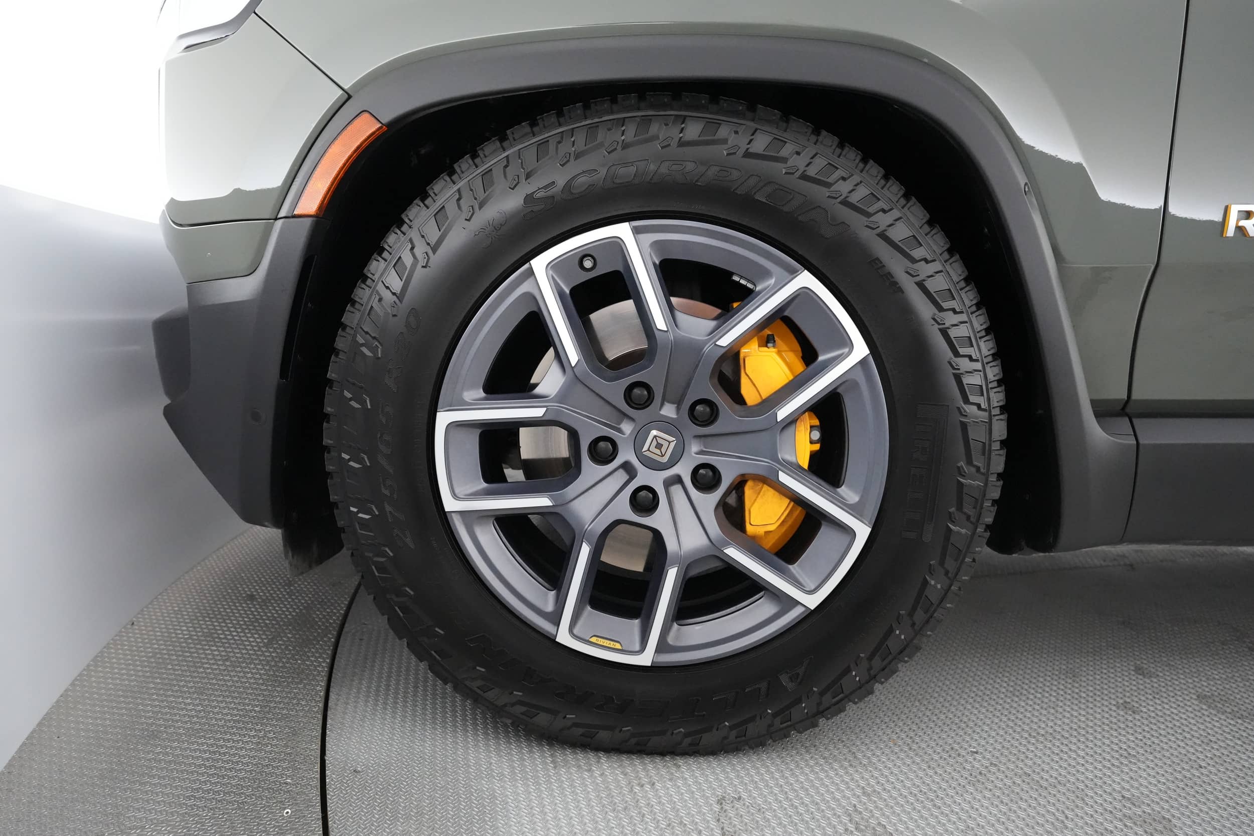 EverCars Co. vehicle image 11 for Rivian R1T -  Launch Edition on EverCars Co.