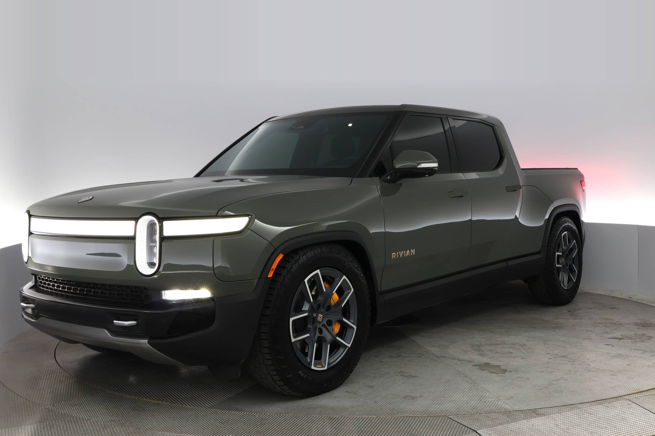 EverCars Co. vehicle image 1 for Rivian R1T -  Launch Edition on EverCars Co.