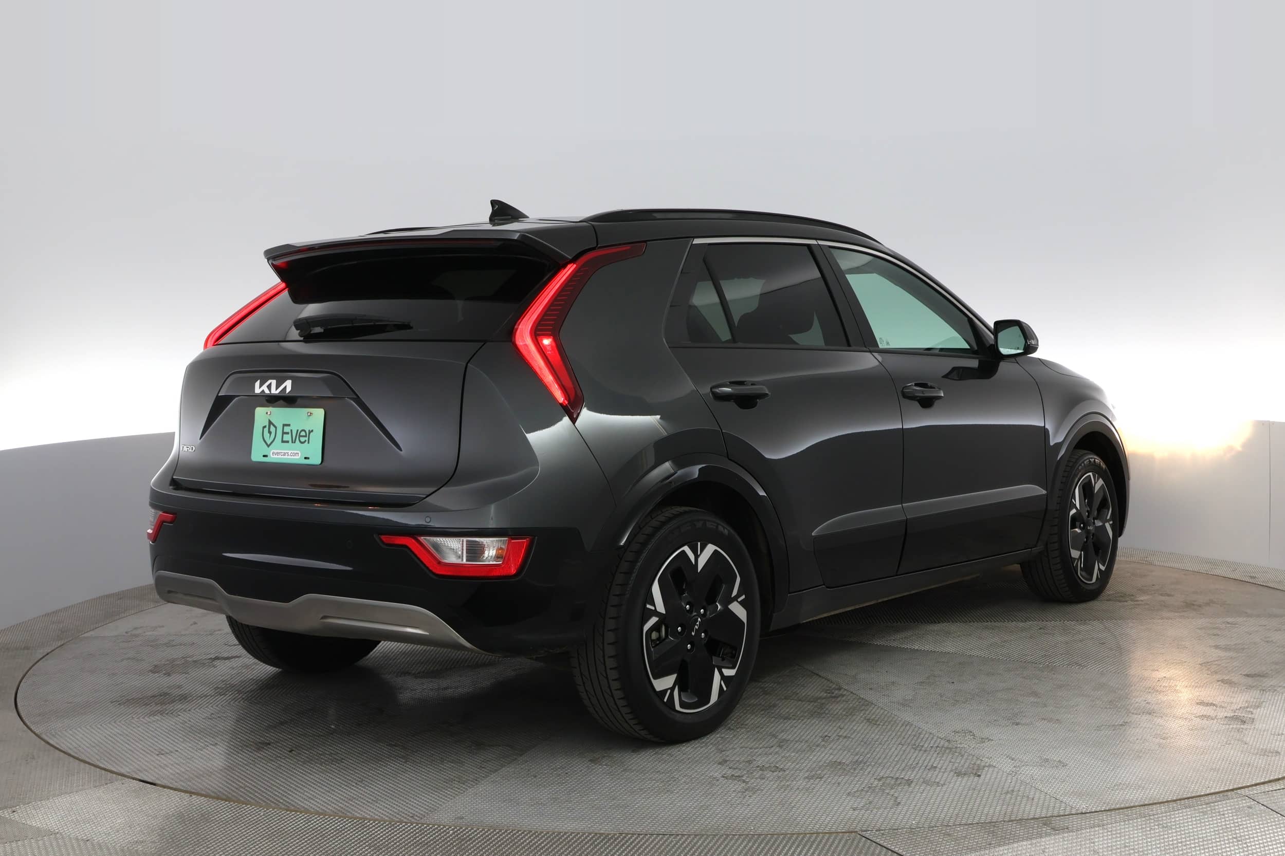 EverCars Co. vehicle image 2 for Kia Niro EV -  Wind on EverCars Co.