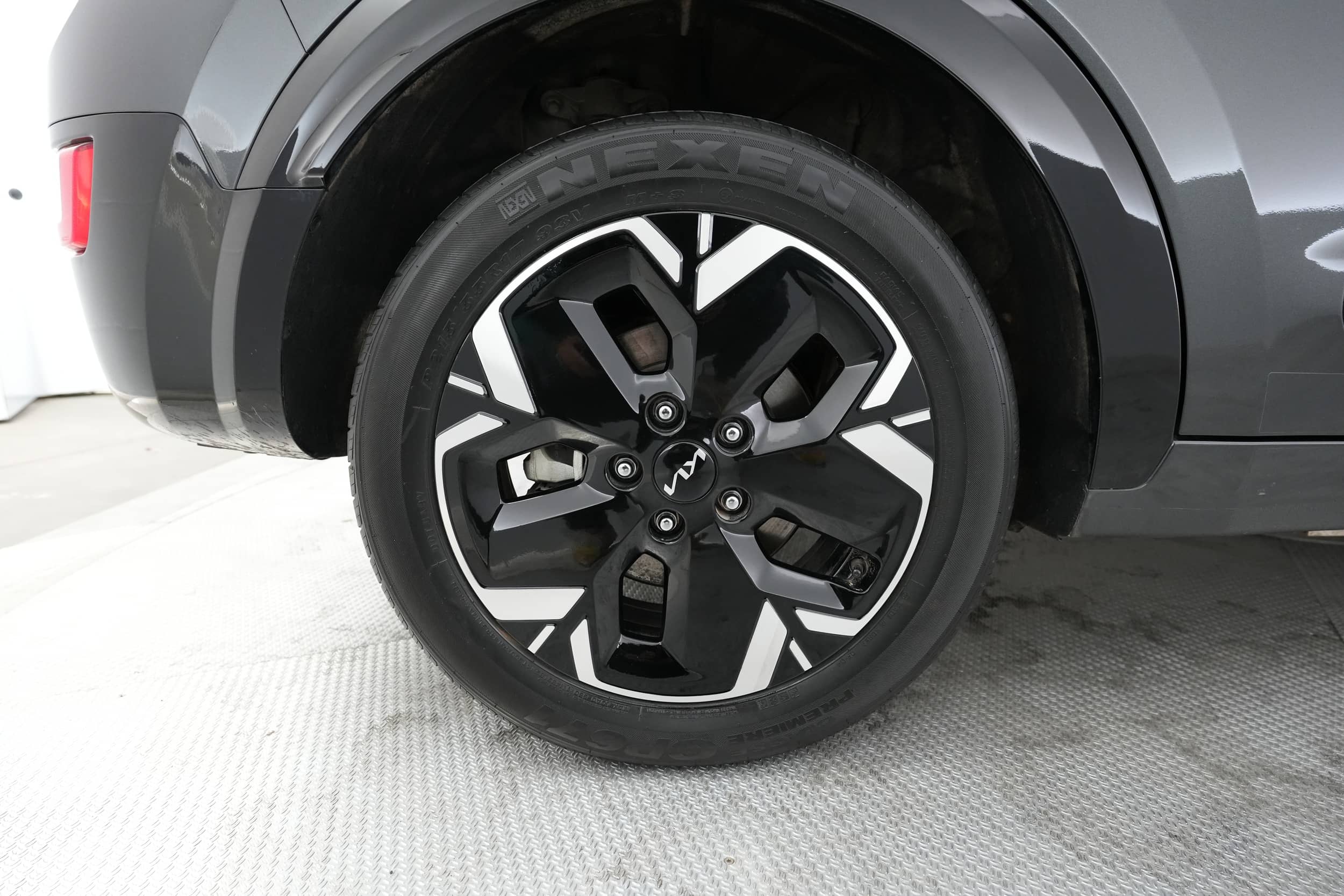 EverCars Co. vehicle image 15 for Kia Niro EV -  Wind on EverCars Co.
