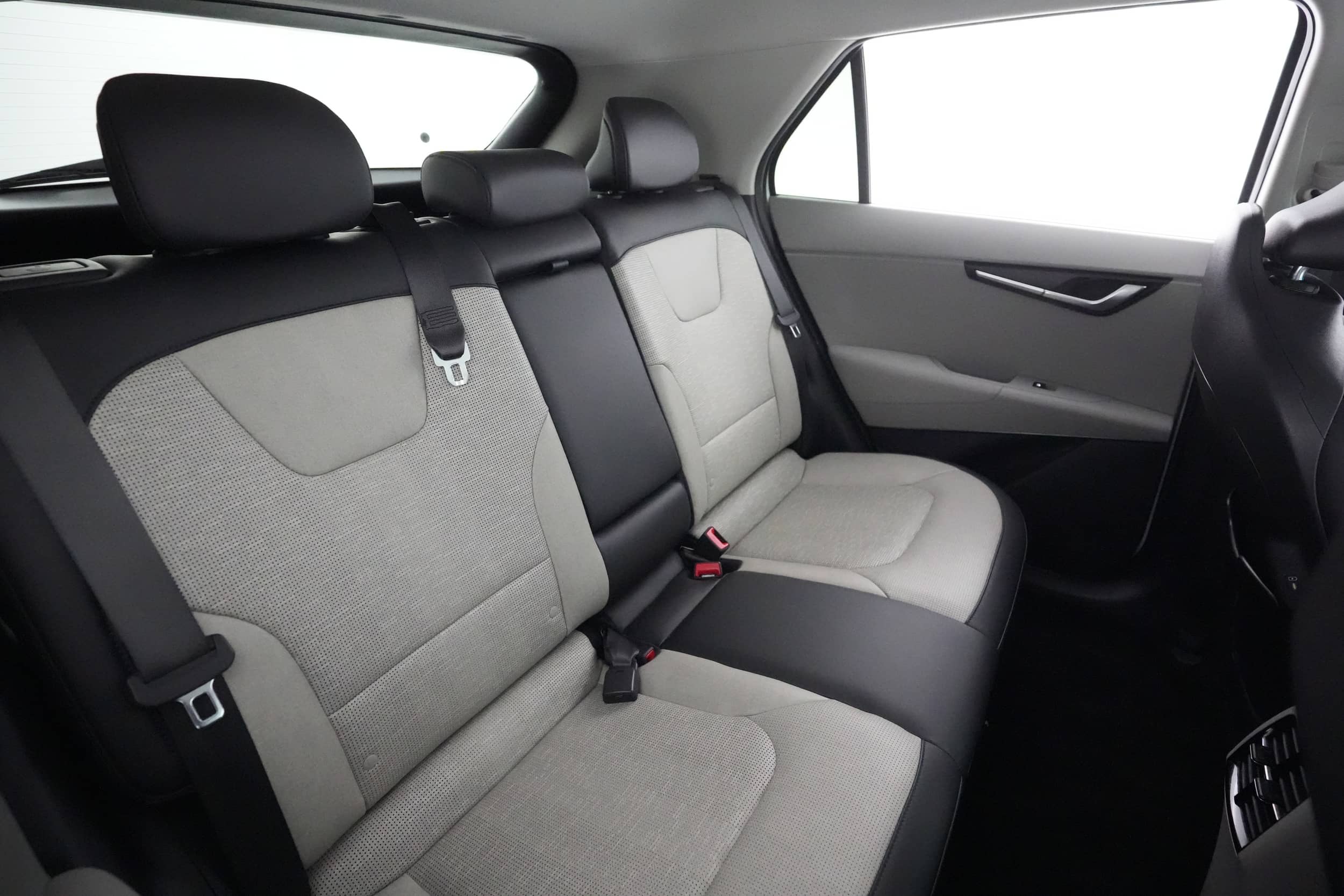 EverCars Co. vehicle image 20 for Kia Niro EV -  Wave on EverCars Co.