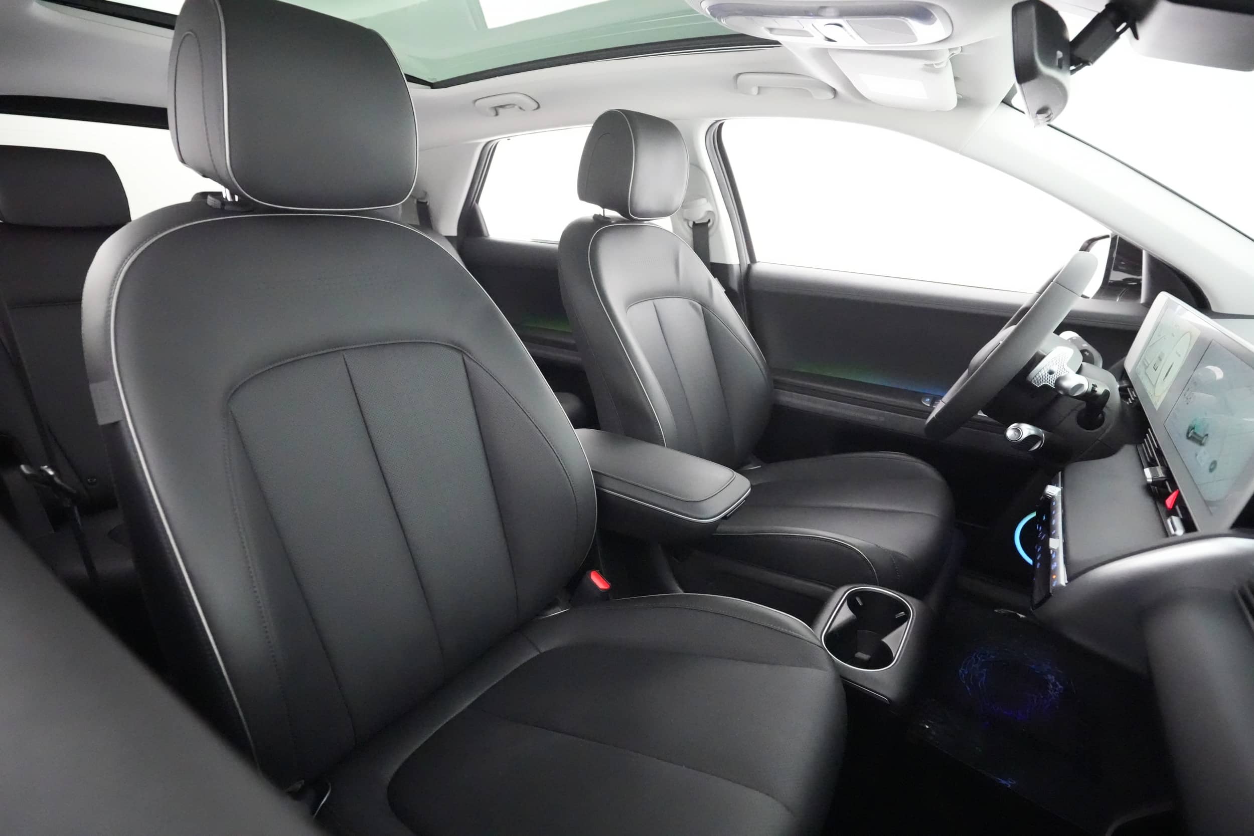 EverCars Co. vehicle image 17 for Hyundai IONIQ 5 -  Limited on EverCars Co.