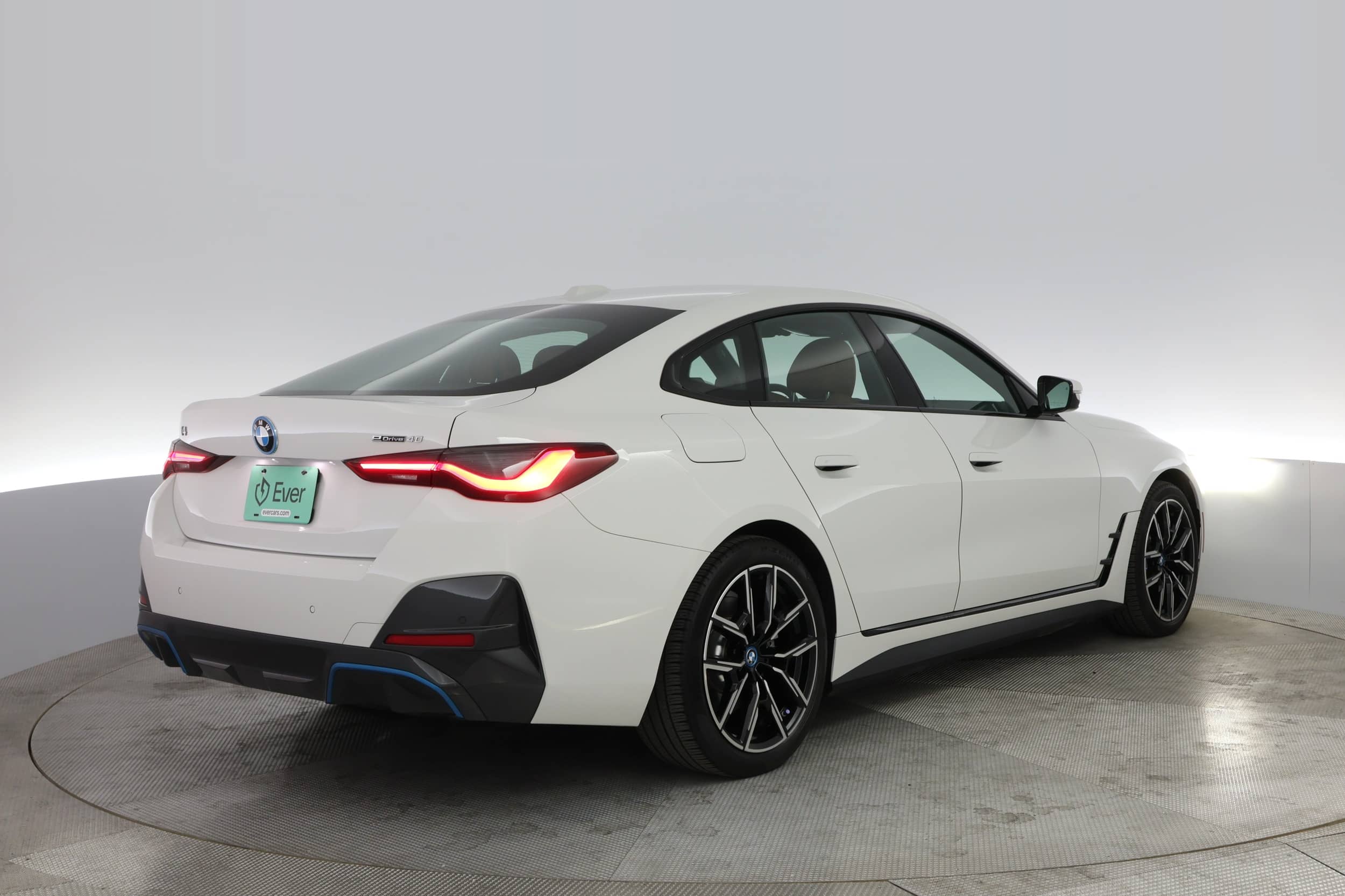EverCars Co. vehicle image 2 for BMW i4 -  eDrive40 on EverCars Co.