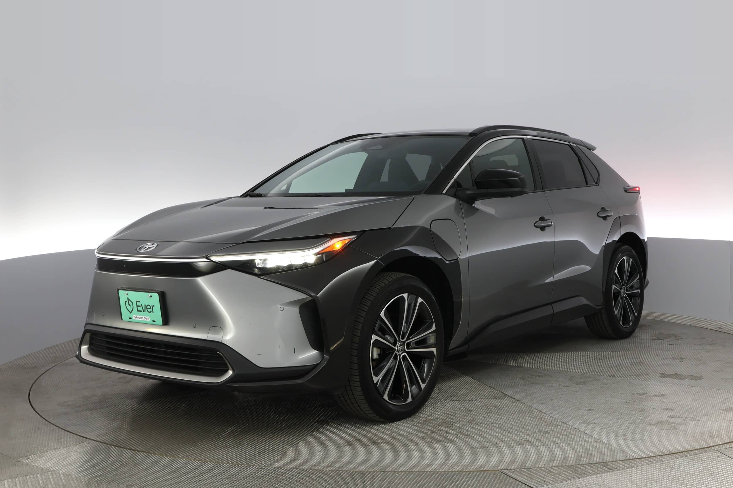 EverCars Co. featured vehicle's image for Toyota bZ4 X -  Limited on EverCars Co.