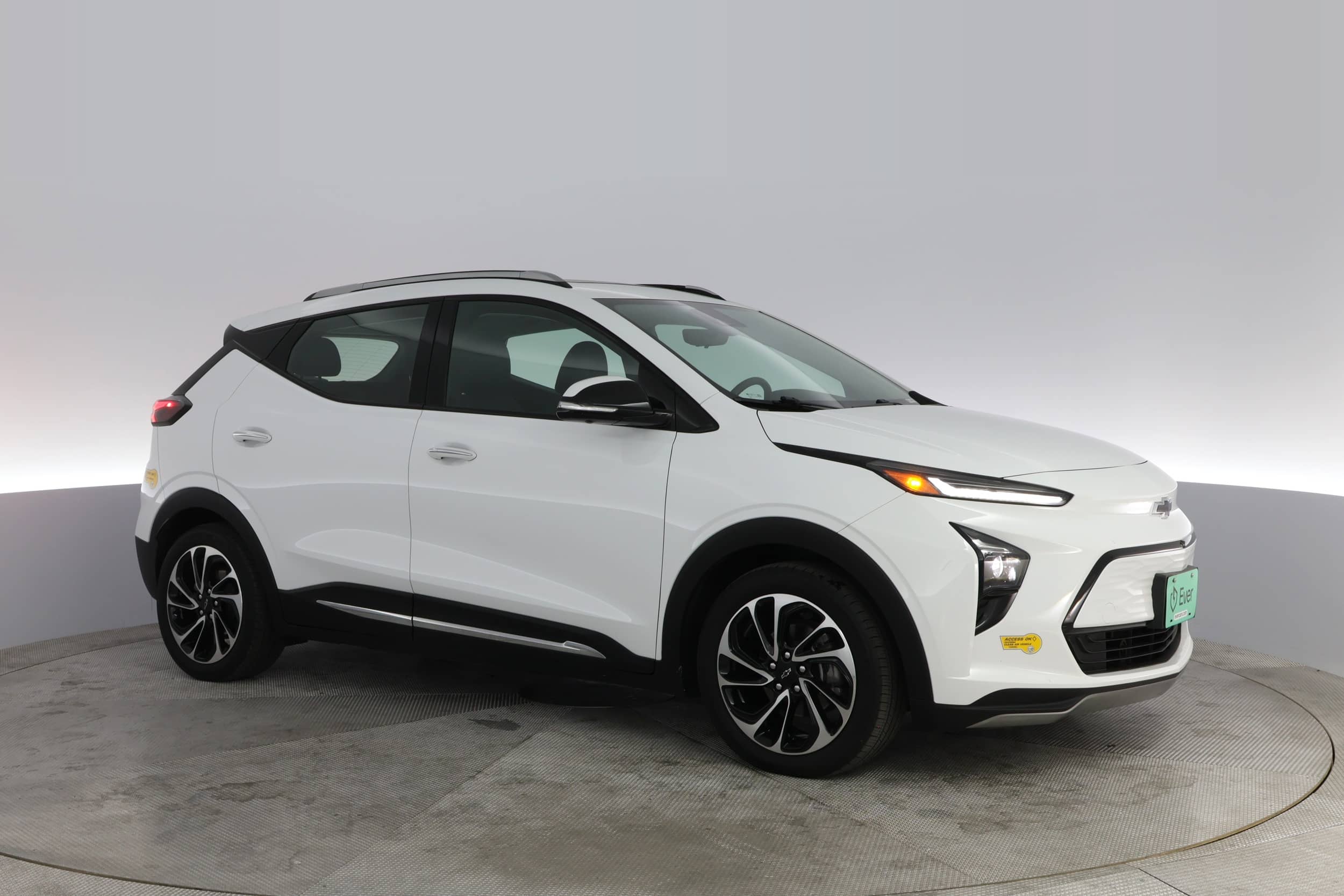 EverCars Co. vehicle image 11 for Chevrolet Bolt EUV -  Premier on EverCars Co.