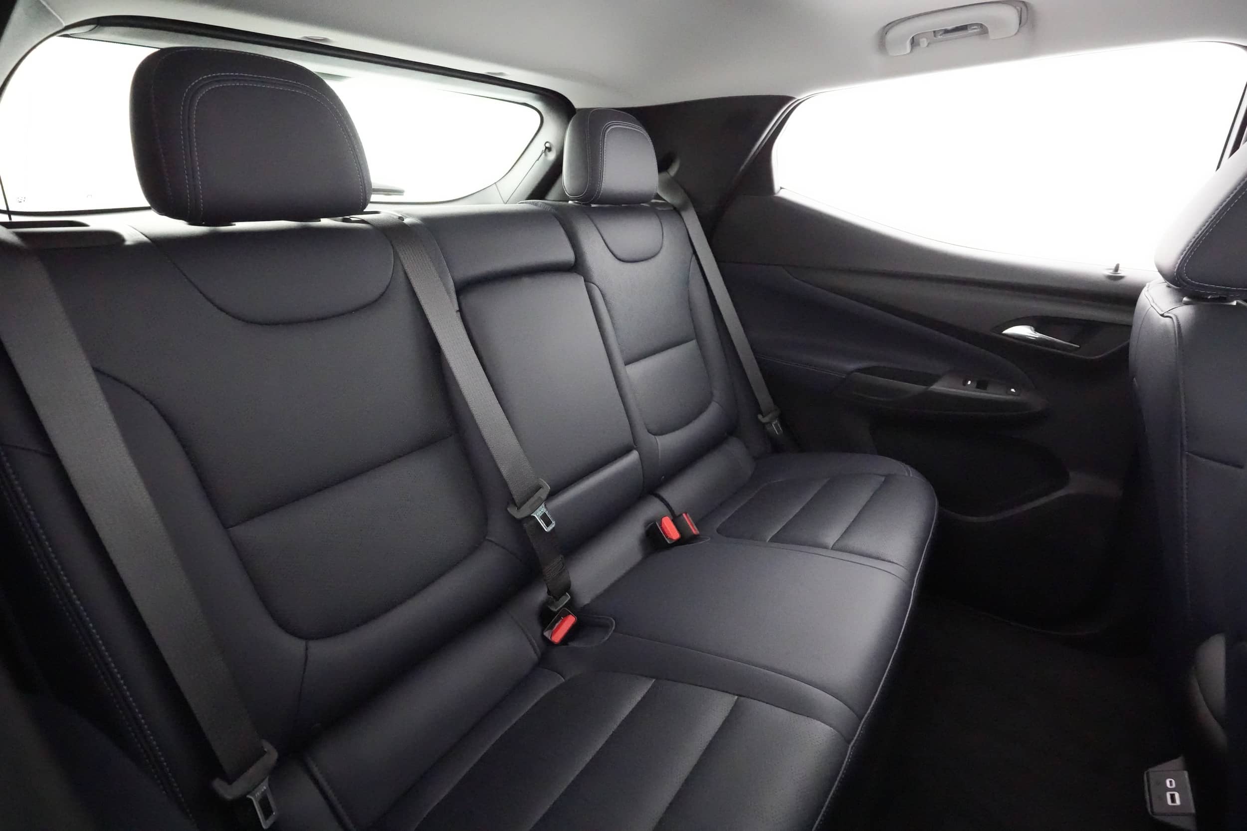 EverCars Co. vehicle image 4 for Chevrolet Bolt EUV -  Premier on EverCars Co.