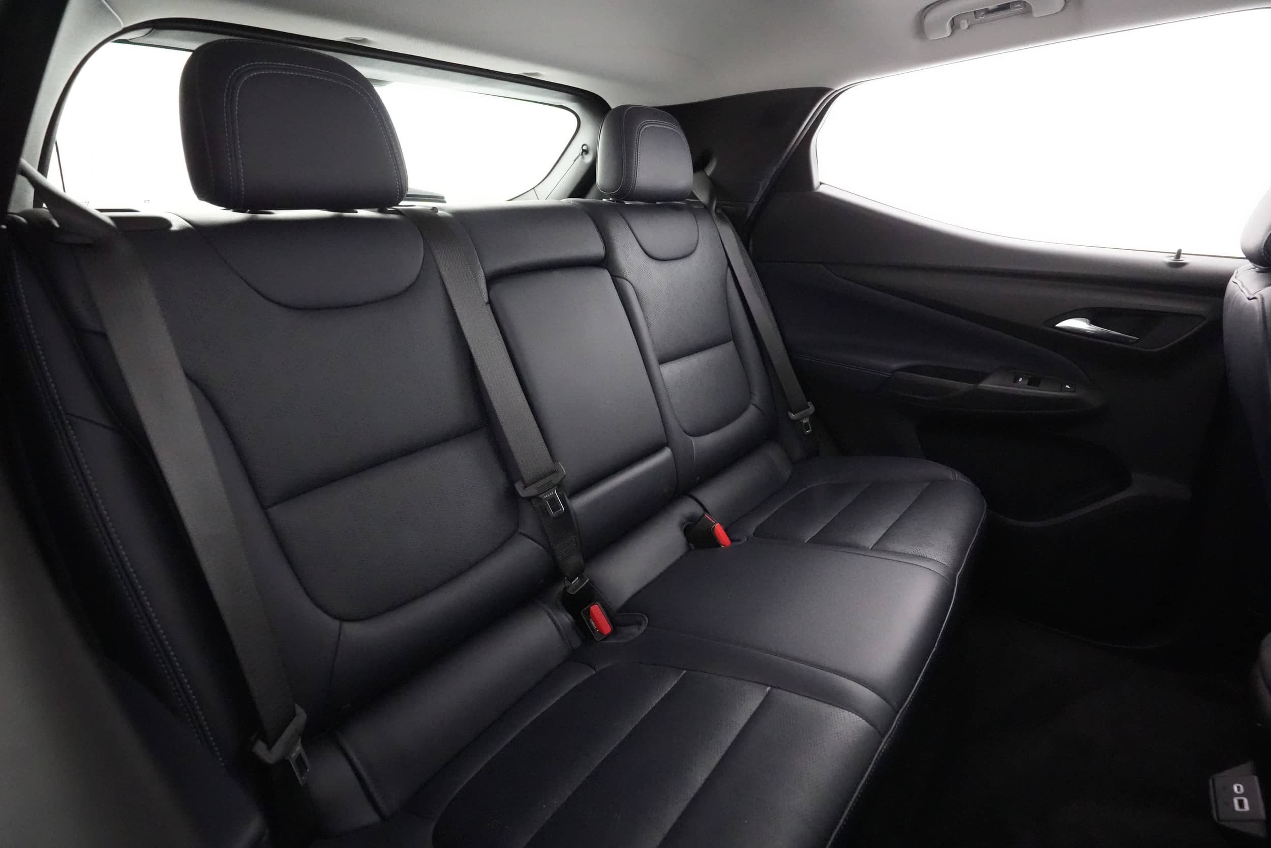 EverCars Co. vehicle image 4 for Chevrolet Bolt EUV -  Premier on EverCars Co.