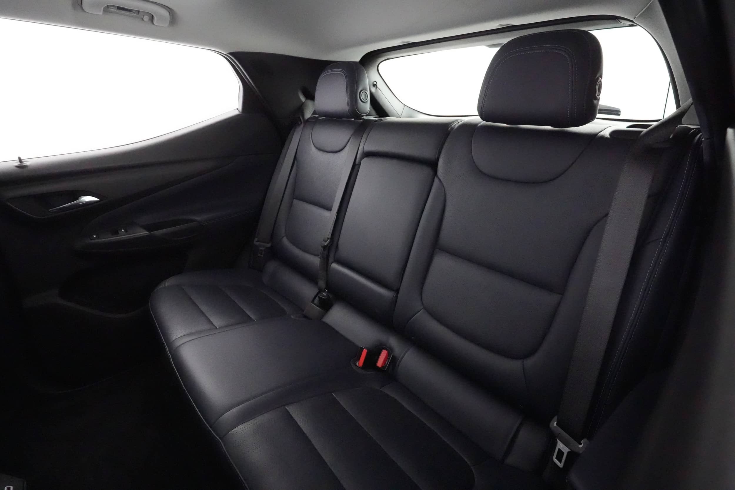 EverCars Co. vehicle image 20 for Chevrolet Bolt EUV -  Premier on EverCars Co.