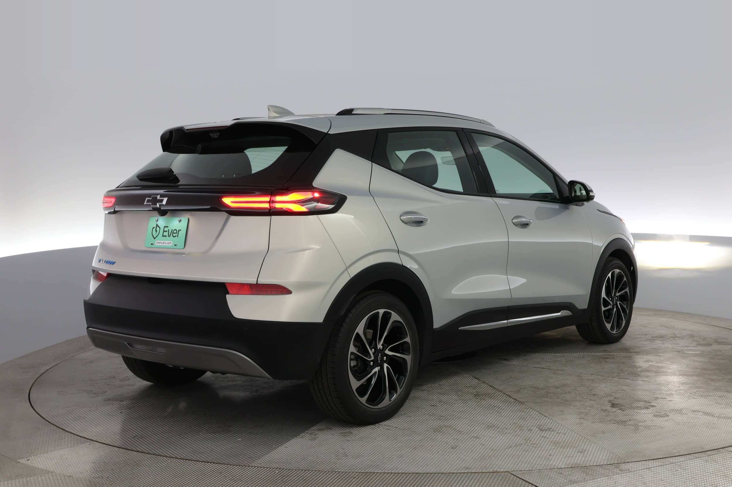 EverCars Co. vehicle image 2 for Chevrolet Bolt EUV -  Premier on EverCars Co.