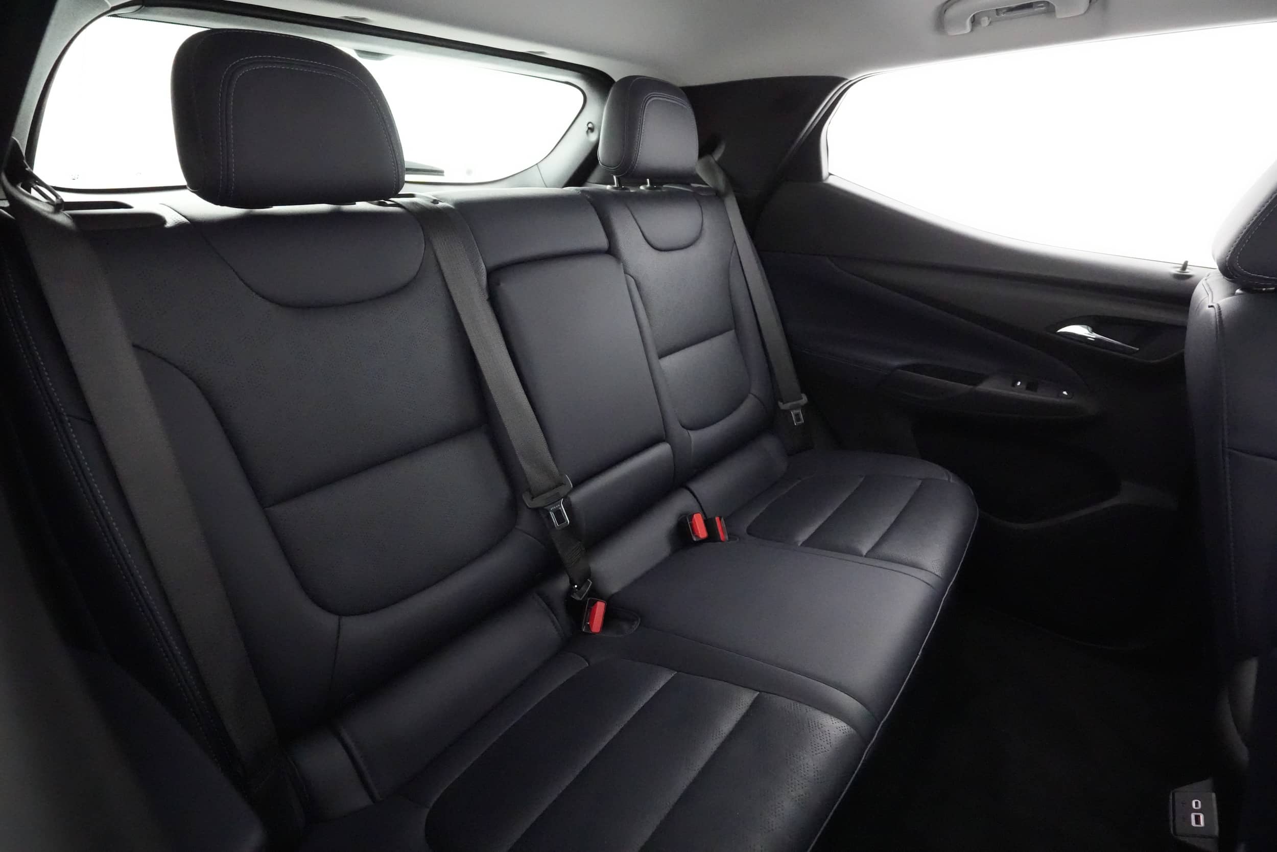 EverCars Co. vehicle image 4 for Chevrolet Bolt EUV -  Premier on EverCars Co.