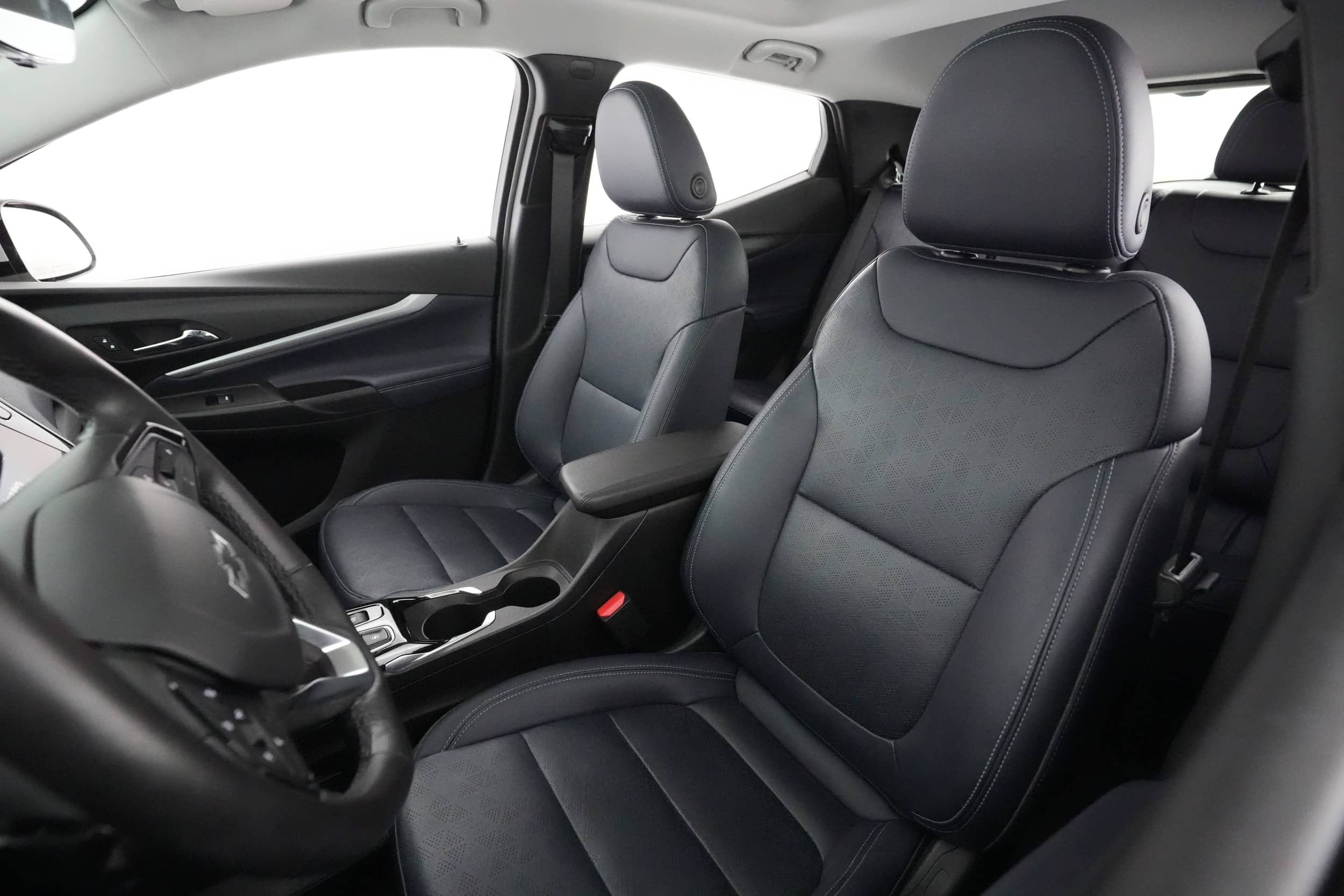 EverCars Co. vehicle image 3 for Chevrolet Bolt EUV -  Premier on EverCars Co.