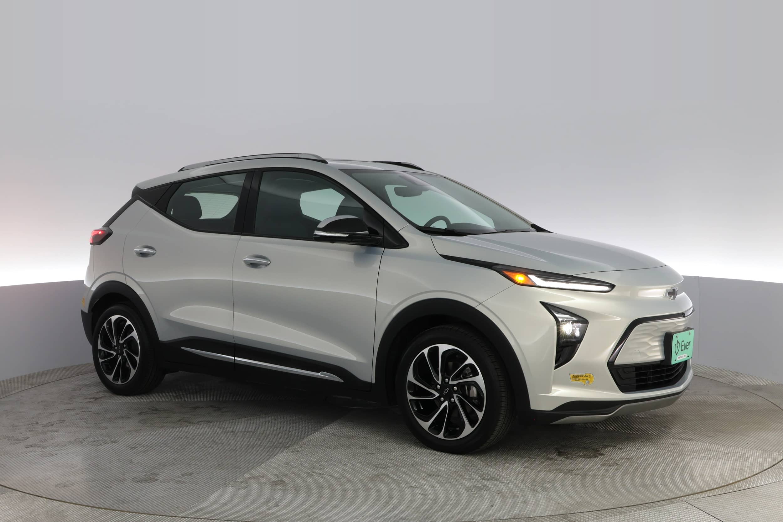 EverCars Co. vehicle image 13 for Chevrolet Bolt EUV -  Premier on EverCars Co.