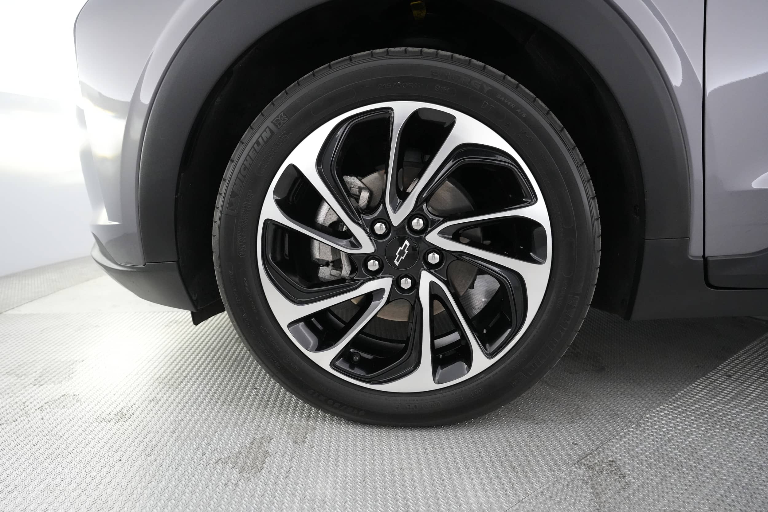 EverCars Co. vehicle image 7 for Chevrolet Bolt EUV -  Premier on EverCars Co.