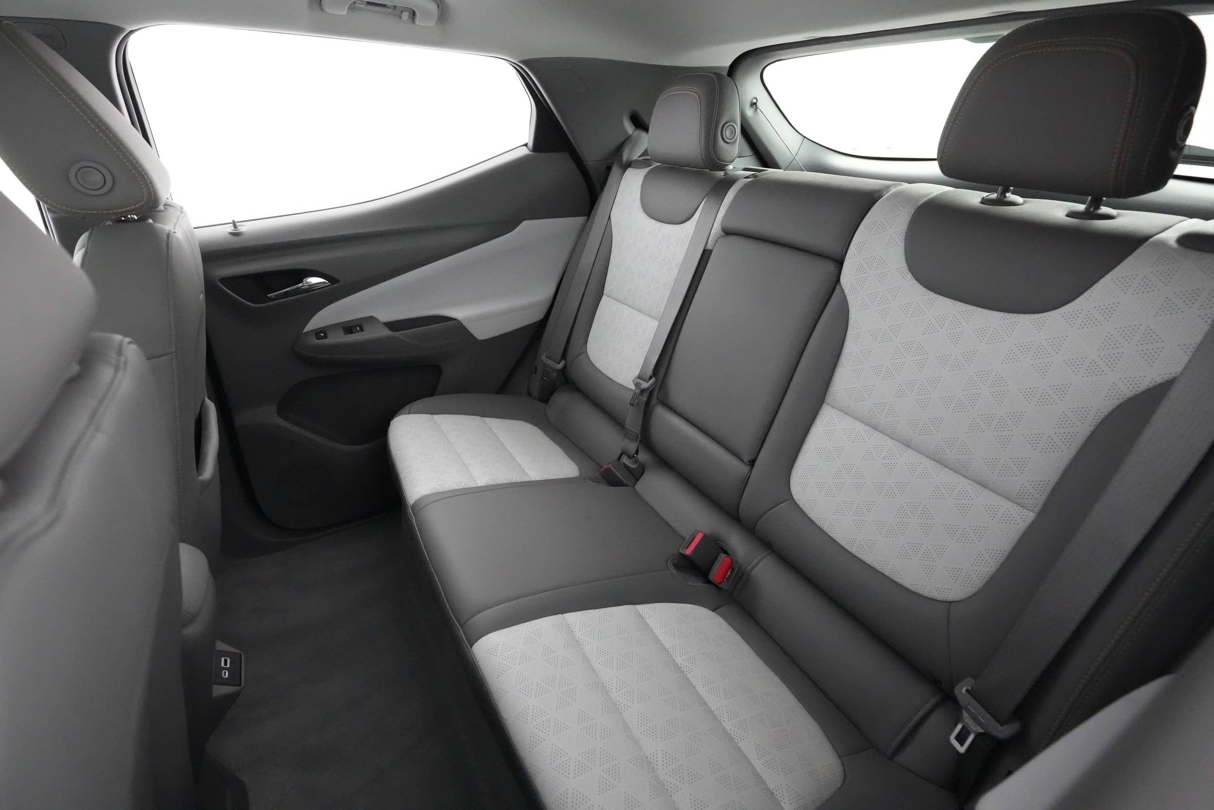 EverCars Co. vehicle image 19 for Chevrolet Bolt EUV -  Premier on EverCars Co.