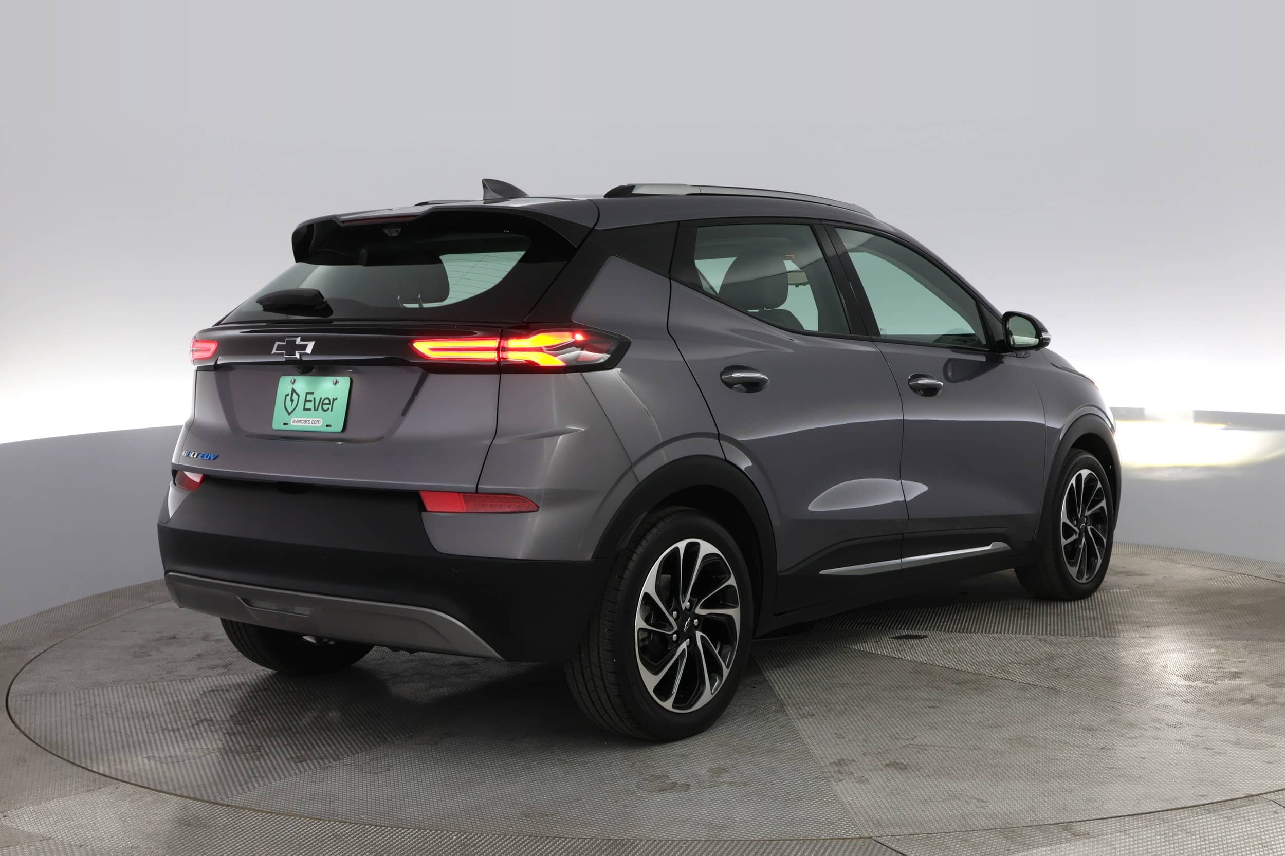 EverCars Co. vehicle image 2 for Chevrolet Bolt EUV -  Premier on EverCars Co.