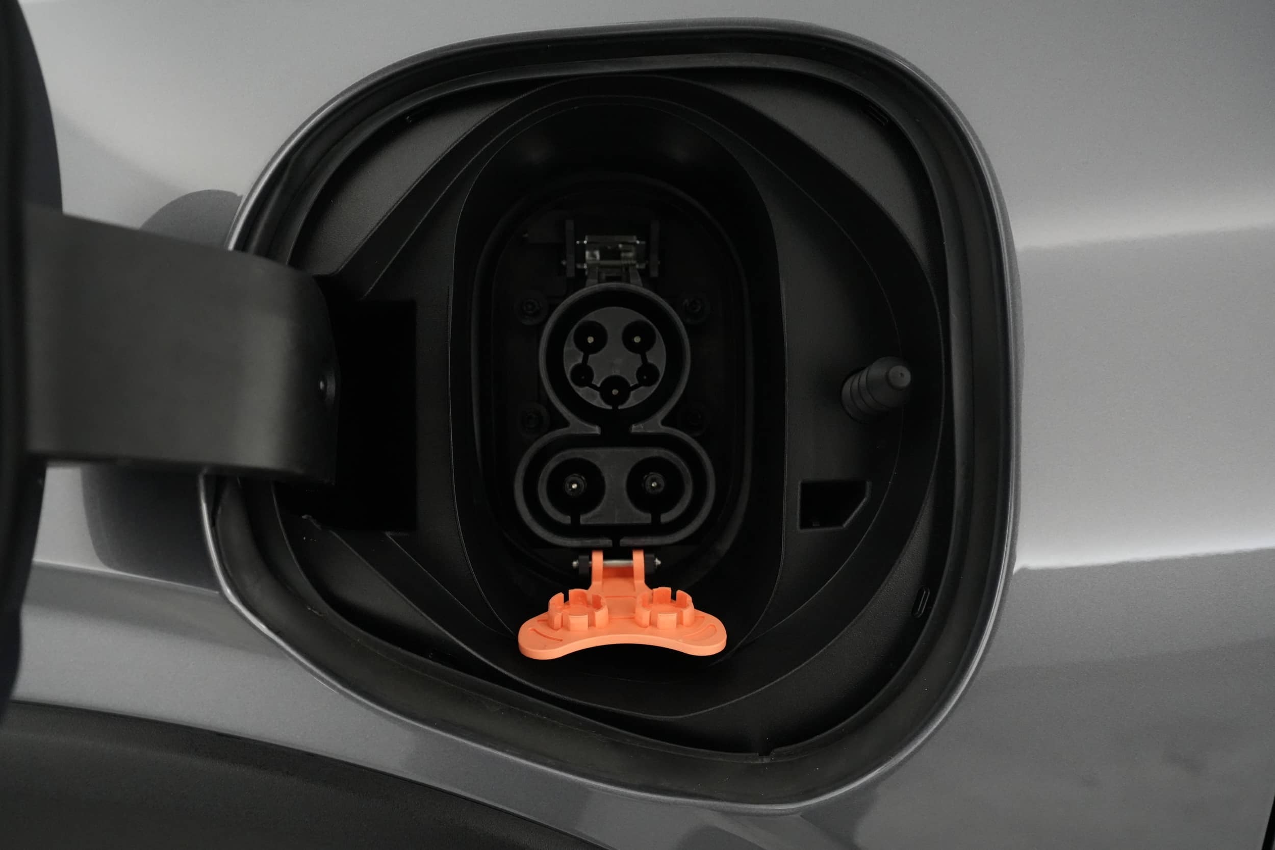 EverCars Co. vehicle image 8 for Chevrolet Bolt EUV -  Premier on EverCars Co.