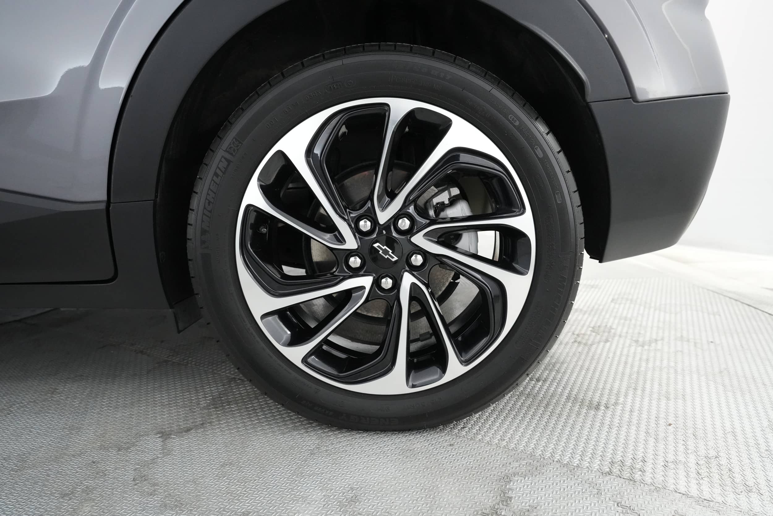 EverCars Co. vehicle image 17 for Chevrolet Bolt EUV -  Premier on EverCars Co.