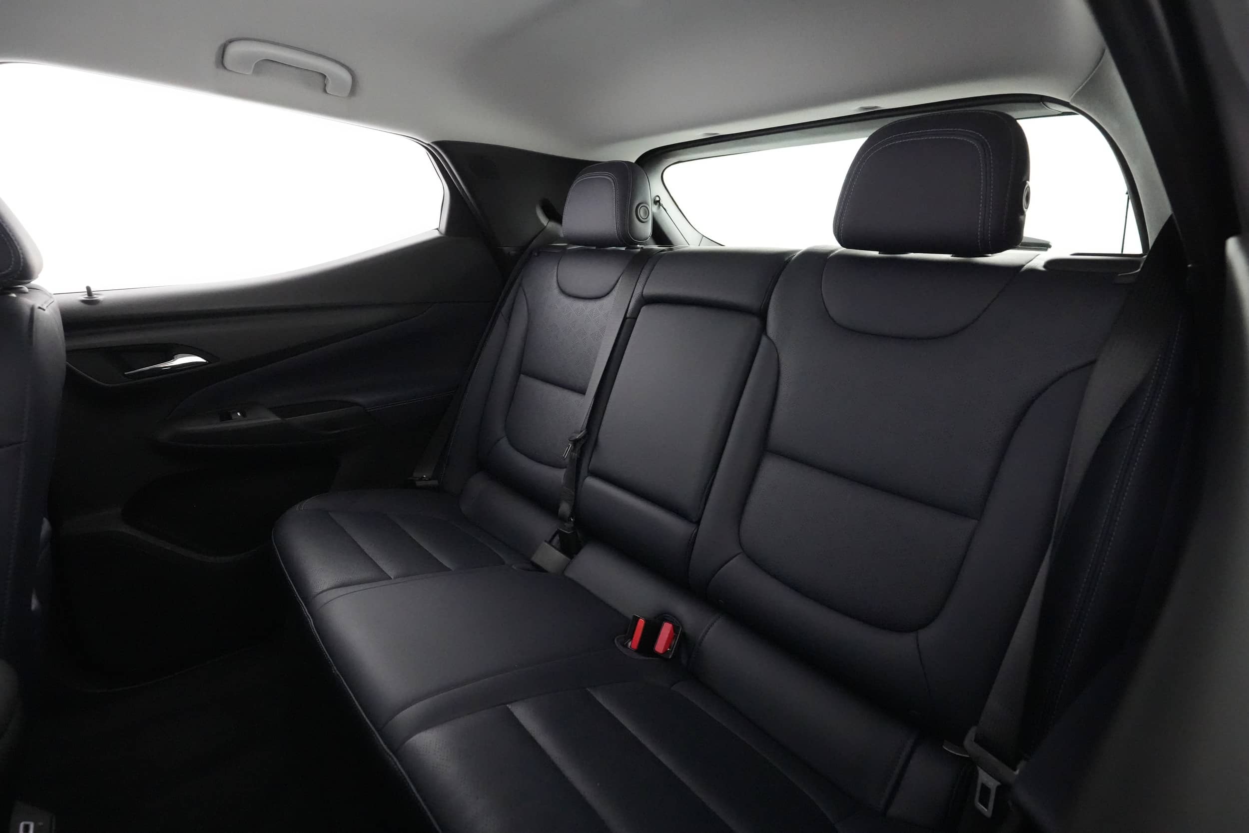 EverCars Co. vehicle image 19 for Chevrolet Bolt EUV -  LT on EverCars Co.