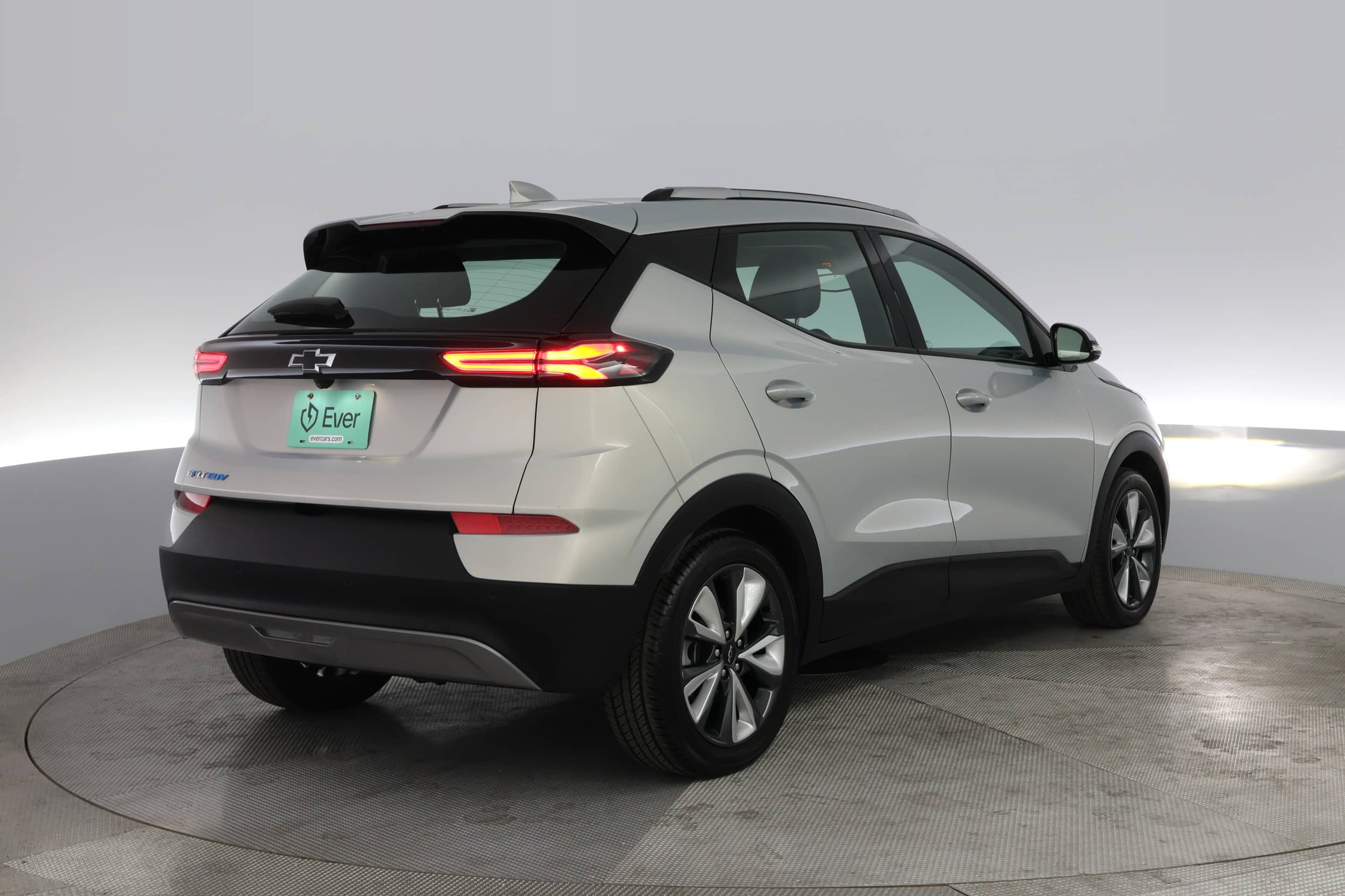 EverCars Co. vehicle image 2 for Chevrolet Bolt EUV -  LT on EverCars Co.
