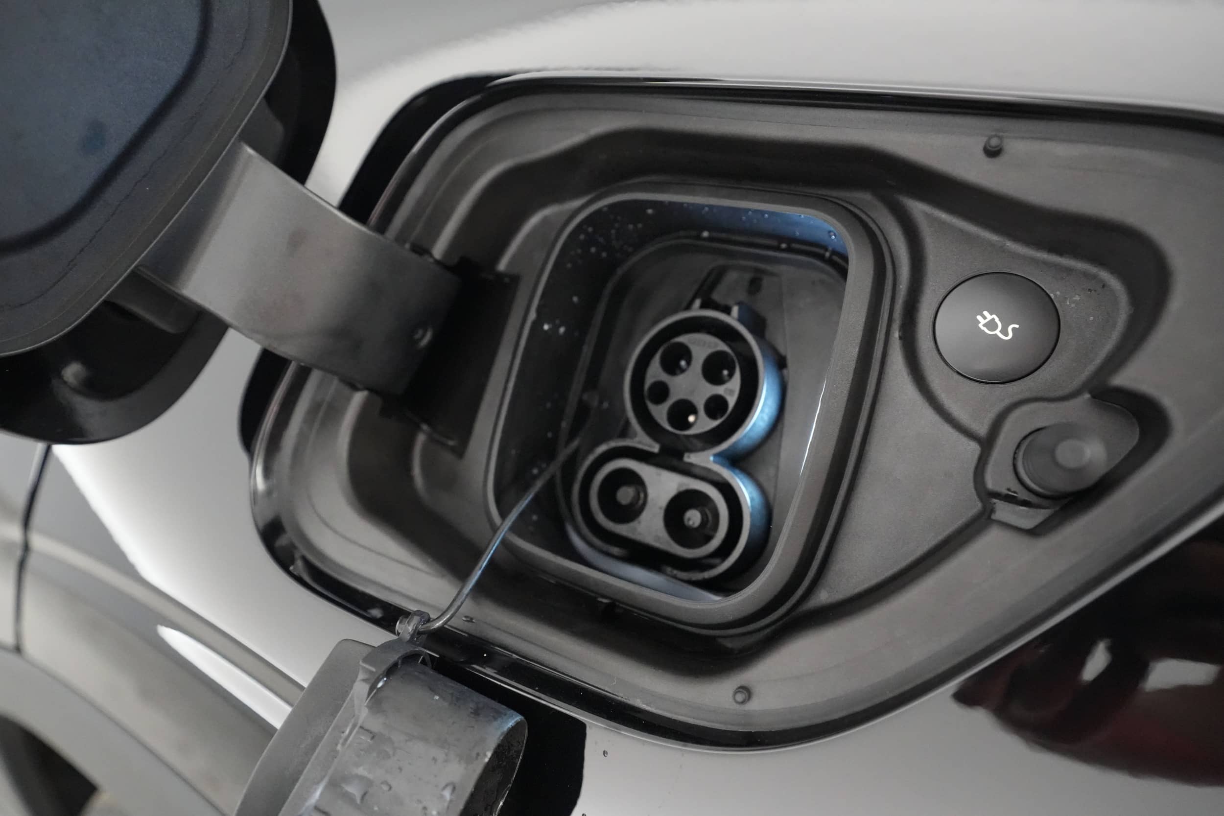EverCars Co. vehicle image 8 for Polestar 2 -  Long Range Dual Motor on EverCars Co.