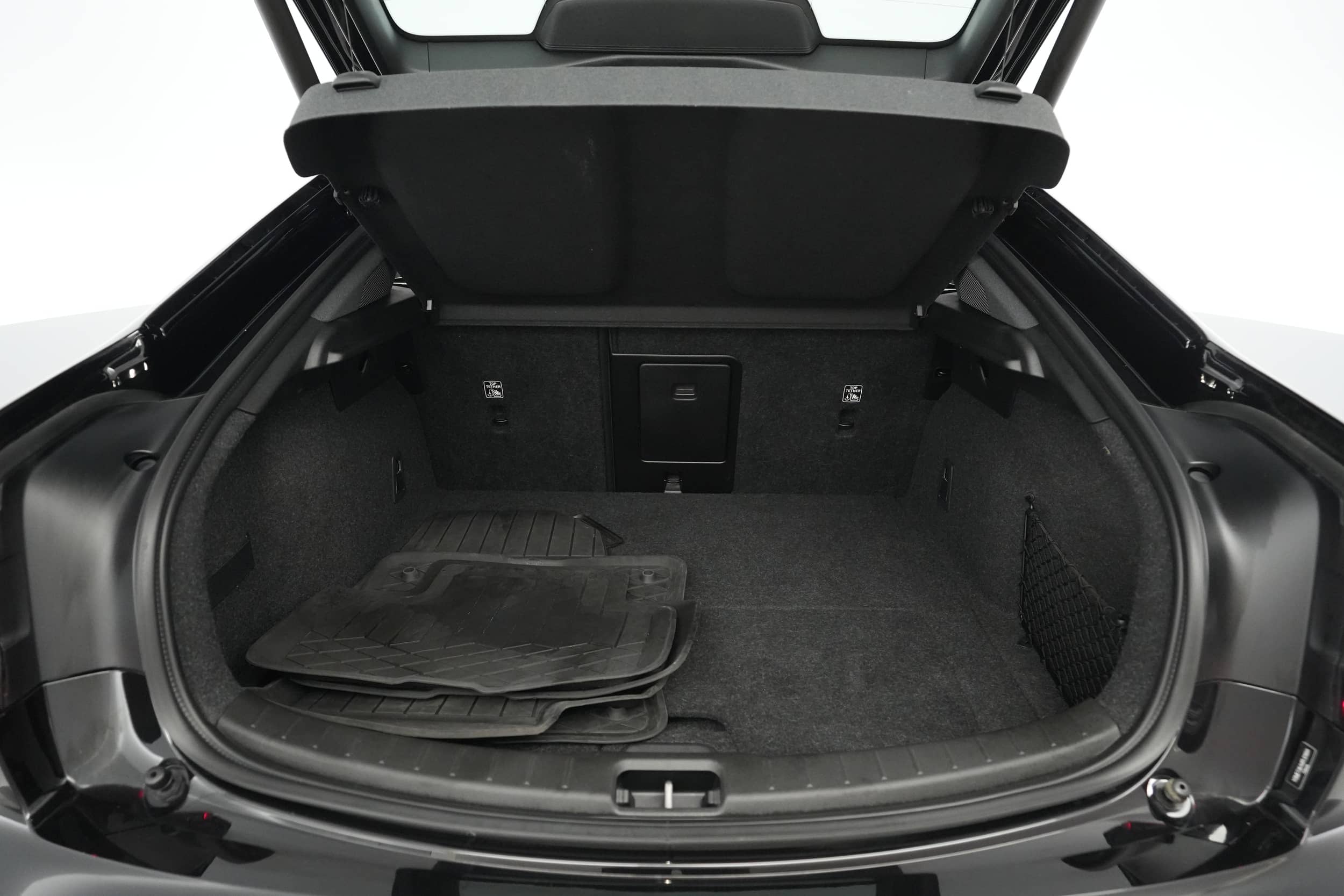 EverCars Co. vehicle image 6 for Polestar 2 -  Long Range Dual Motor on EverCars Co.