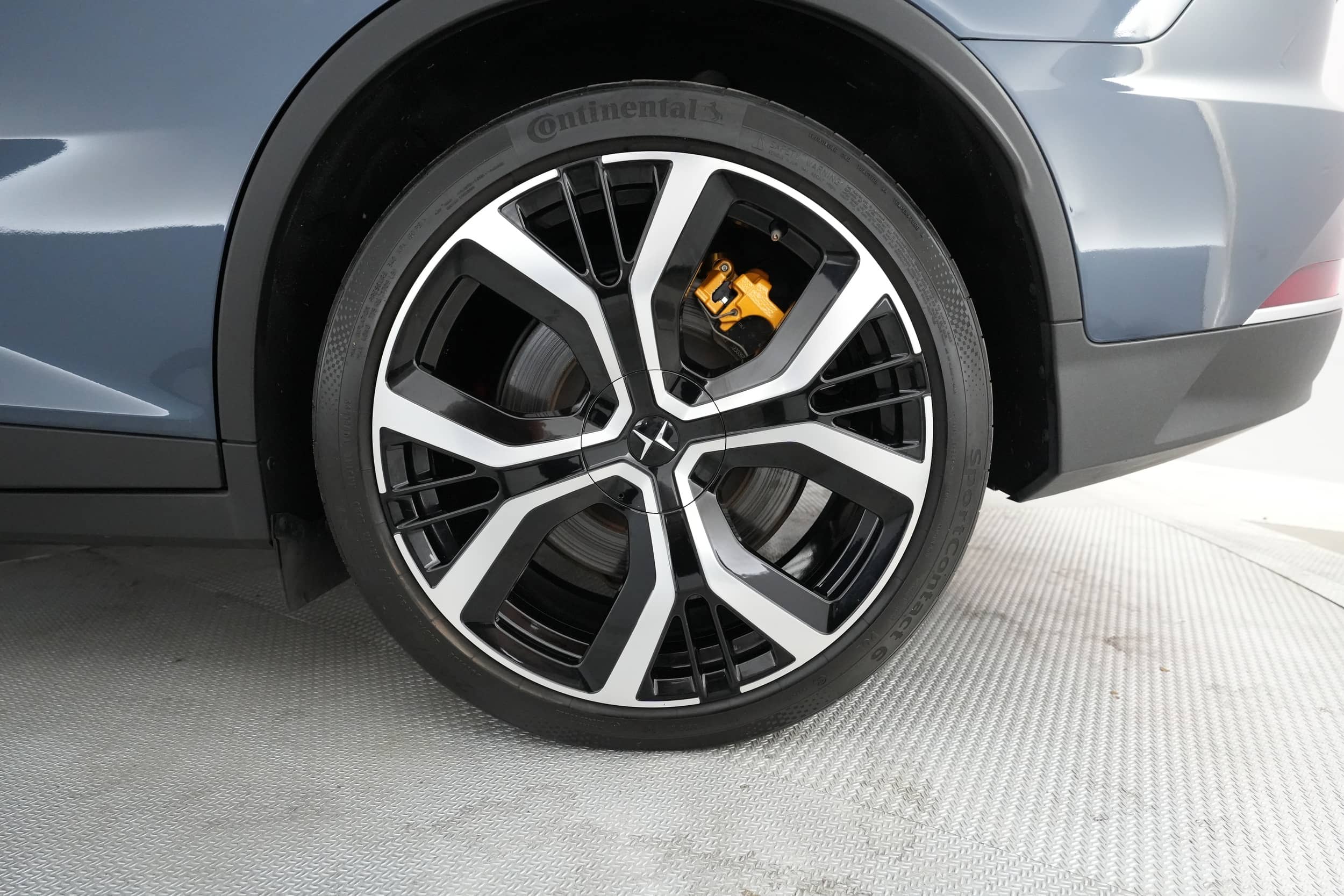 EverCars Co. vehicle image 16 for Polestar 2 -  Long Range Dual Motor on EverCars Co.