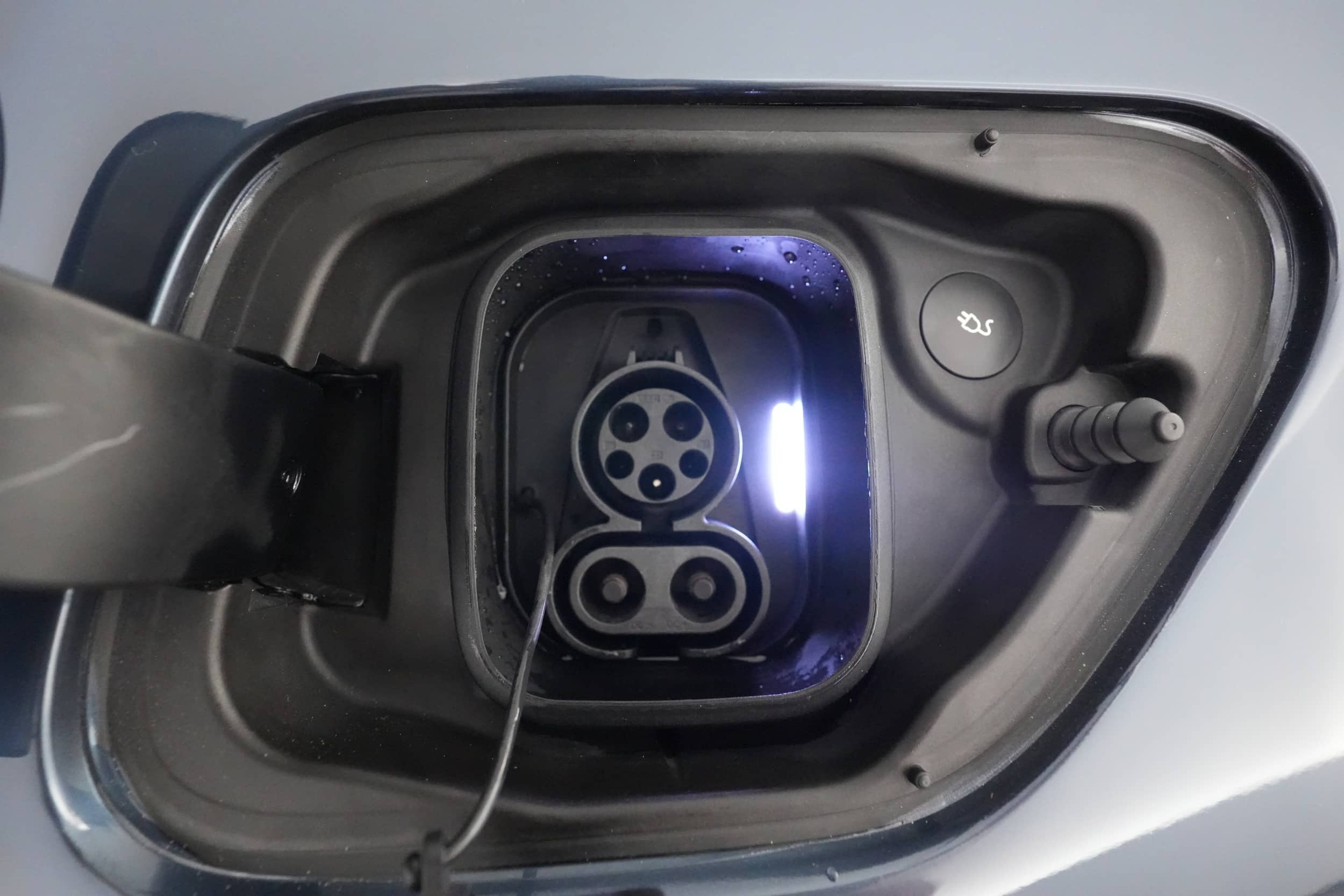 EverCars Co. vehicle image 8 for Polestar 2 -  Long Range Dual Motor on EverCars Co.