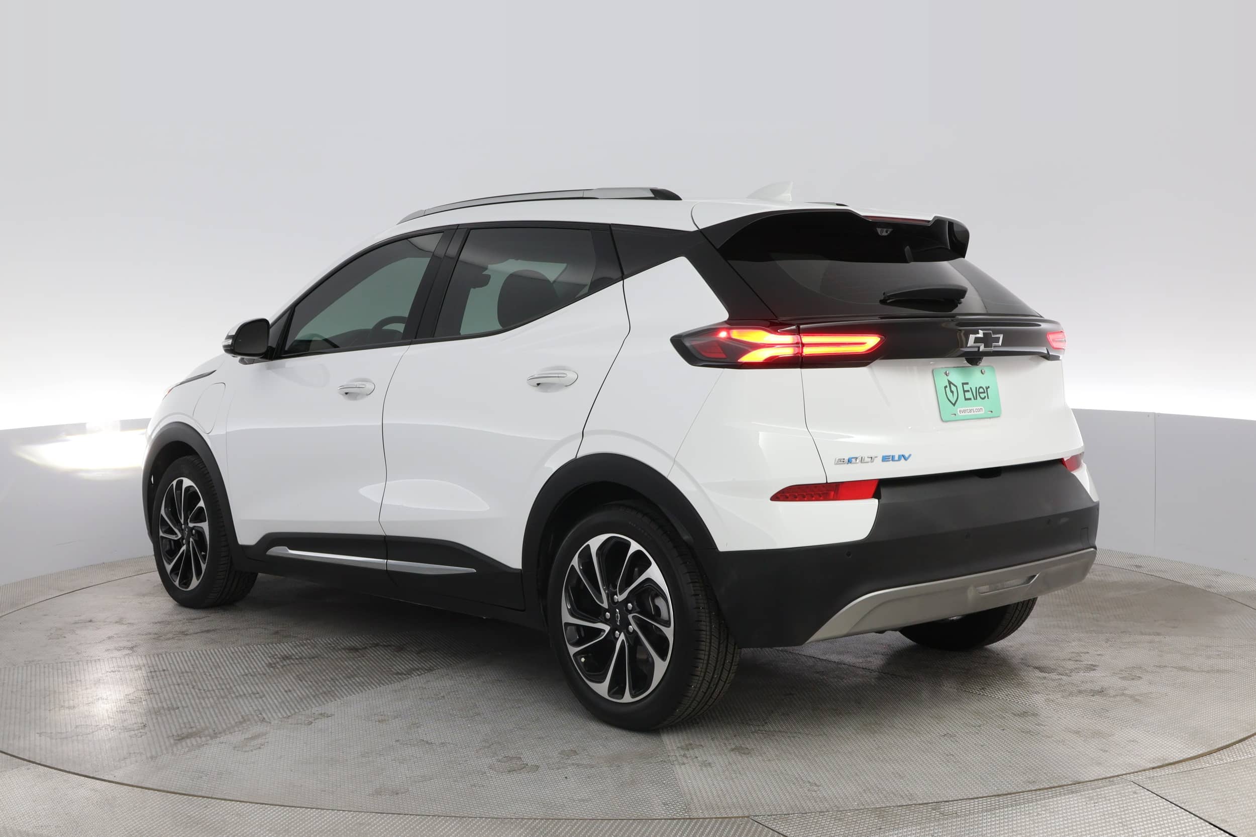 EverCars Co. vehicle image 13 for Chevrolet Bolt EUV -  Premier on EverCars Co.