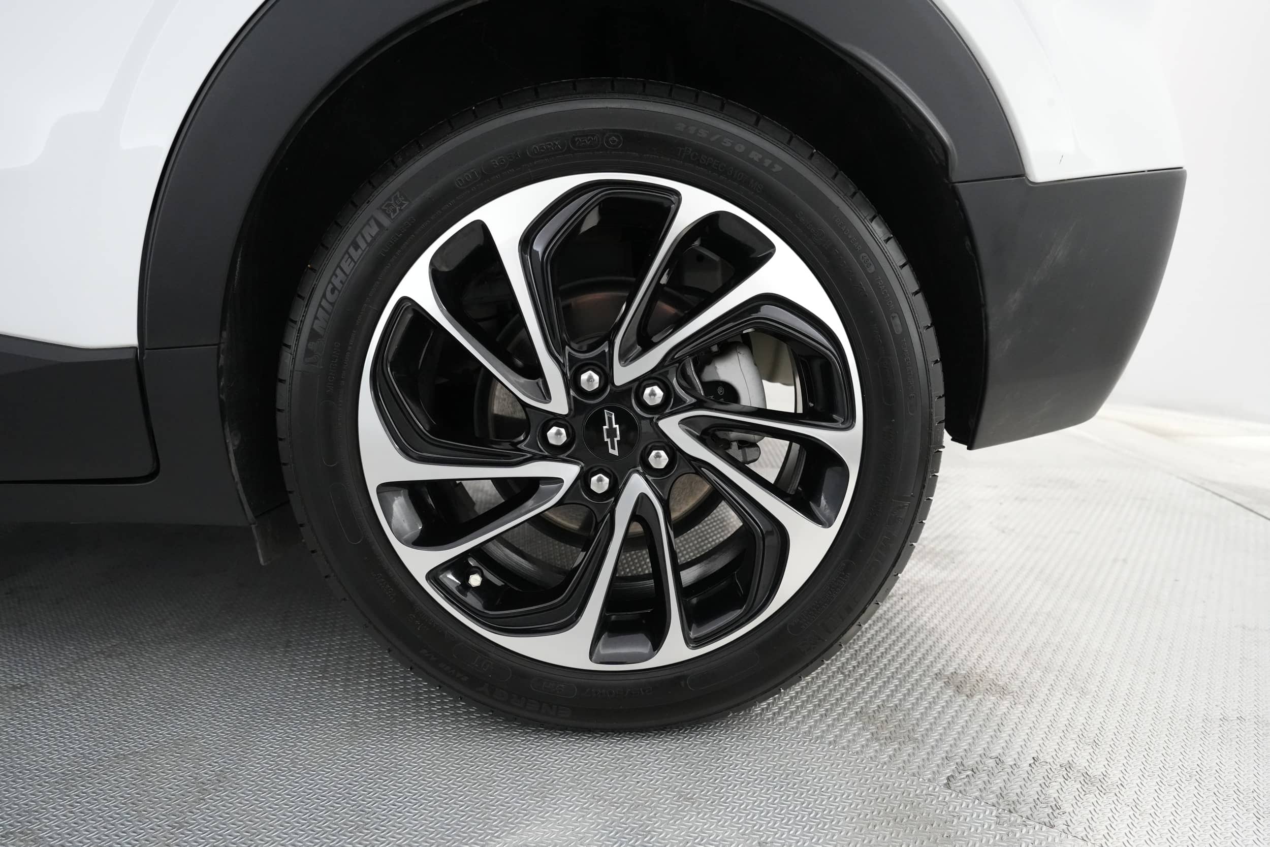 EverCars Co. vehicle image 15 for Chevrolet Bolt EUV -  Premier on EverCars Co.