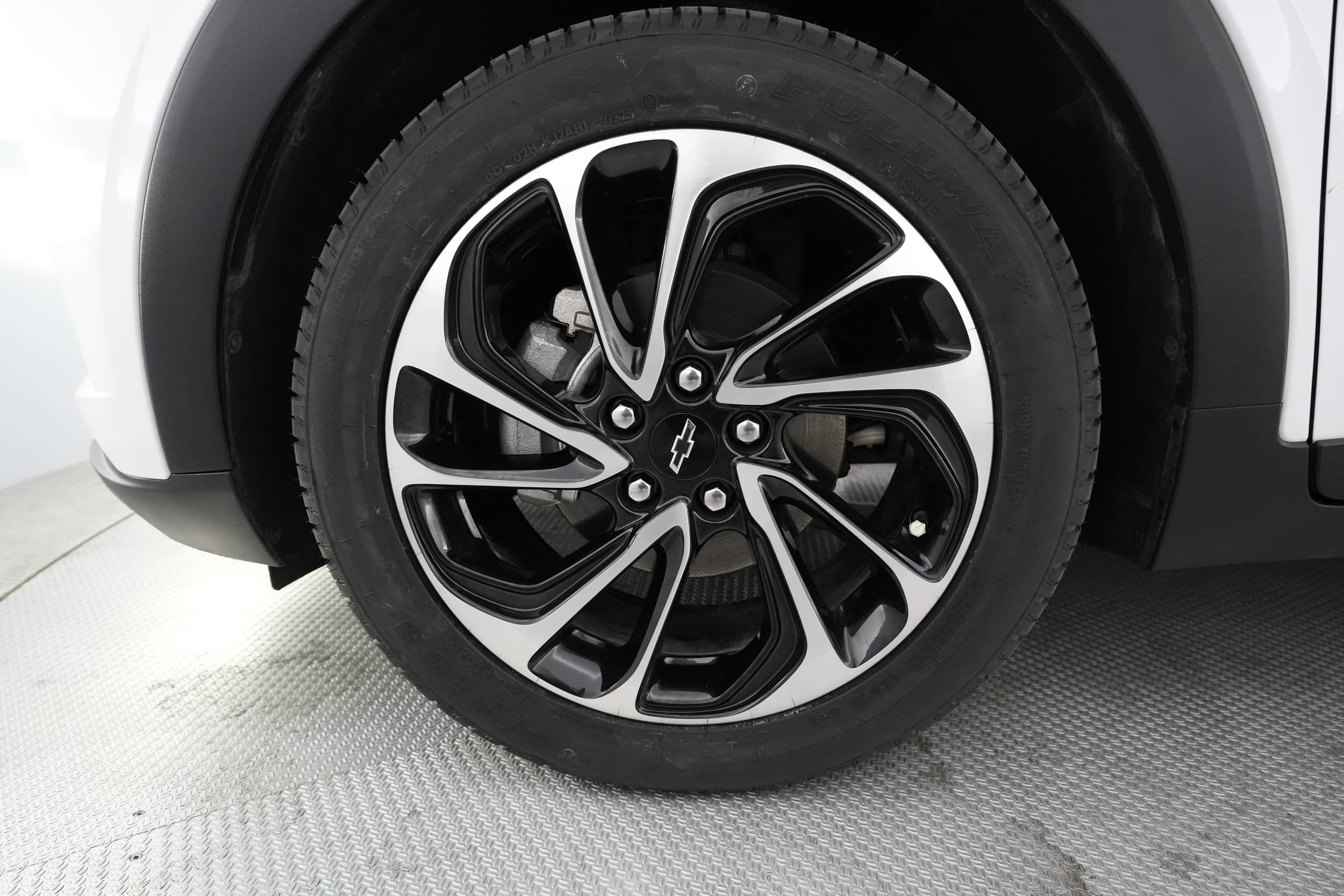 EverCars Co. vehicle image 7 for Chevrolet Bolt EUV -  Premier on EverCars Co.