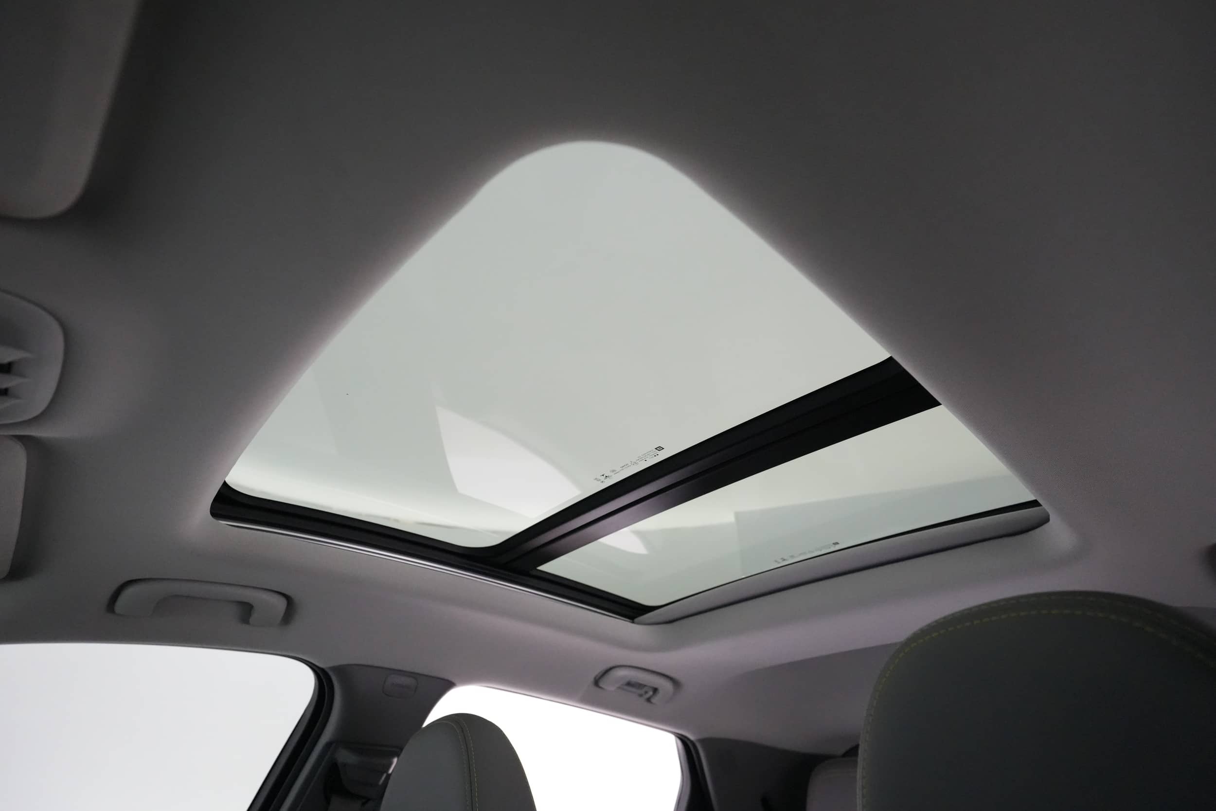EverCars Co. vehicle image 20 for Chevrolet Bolt EUV -  Premier on EverCars Co.