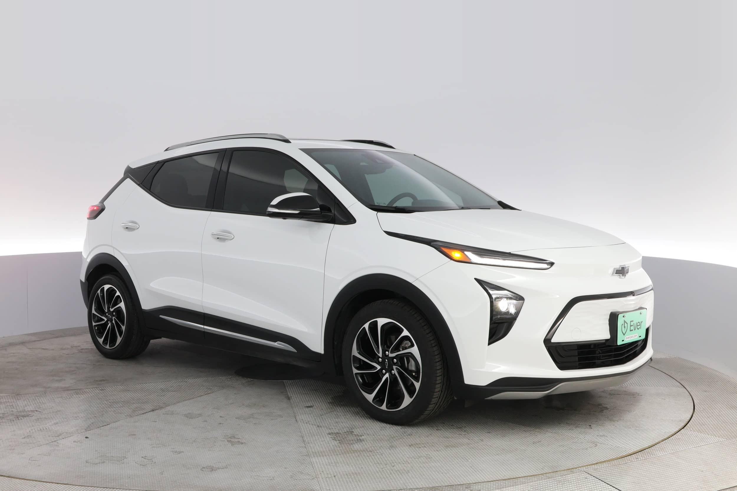 EverCars Co. vehicle image 10 for Chevrolet Bolt EUV -  Premier on EverCars Co.