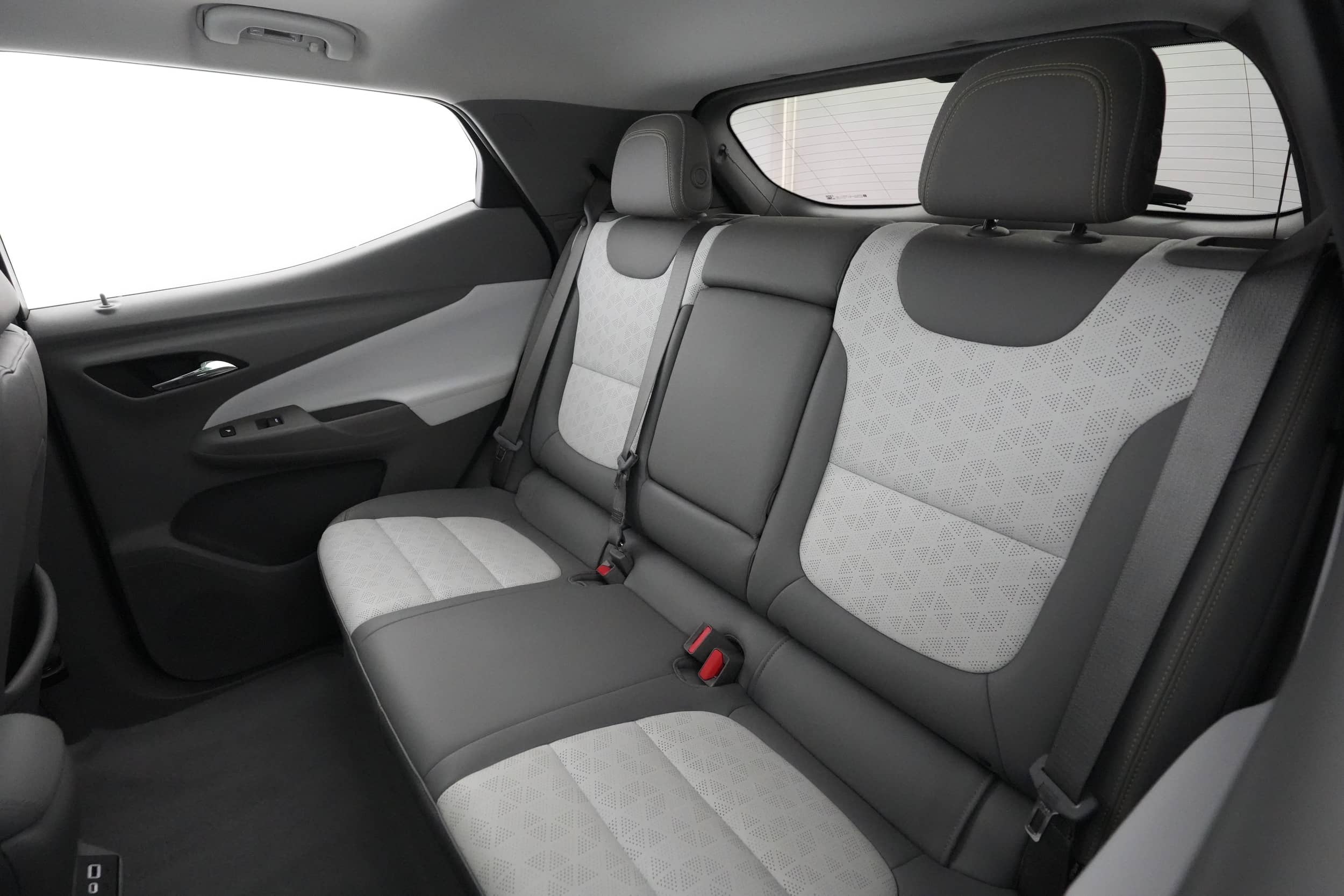 EverCars Co. vehicle image 19 for Chevrolet Bolt EUV -  Premier on EverCars Co.