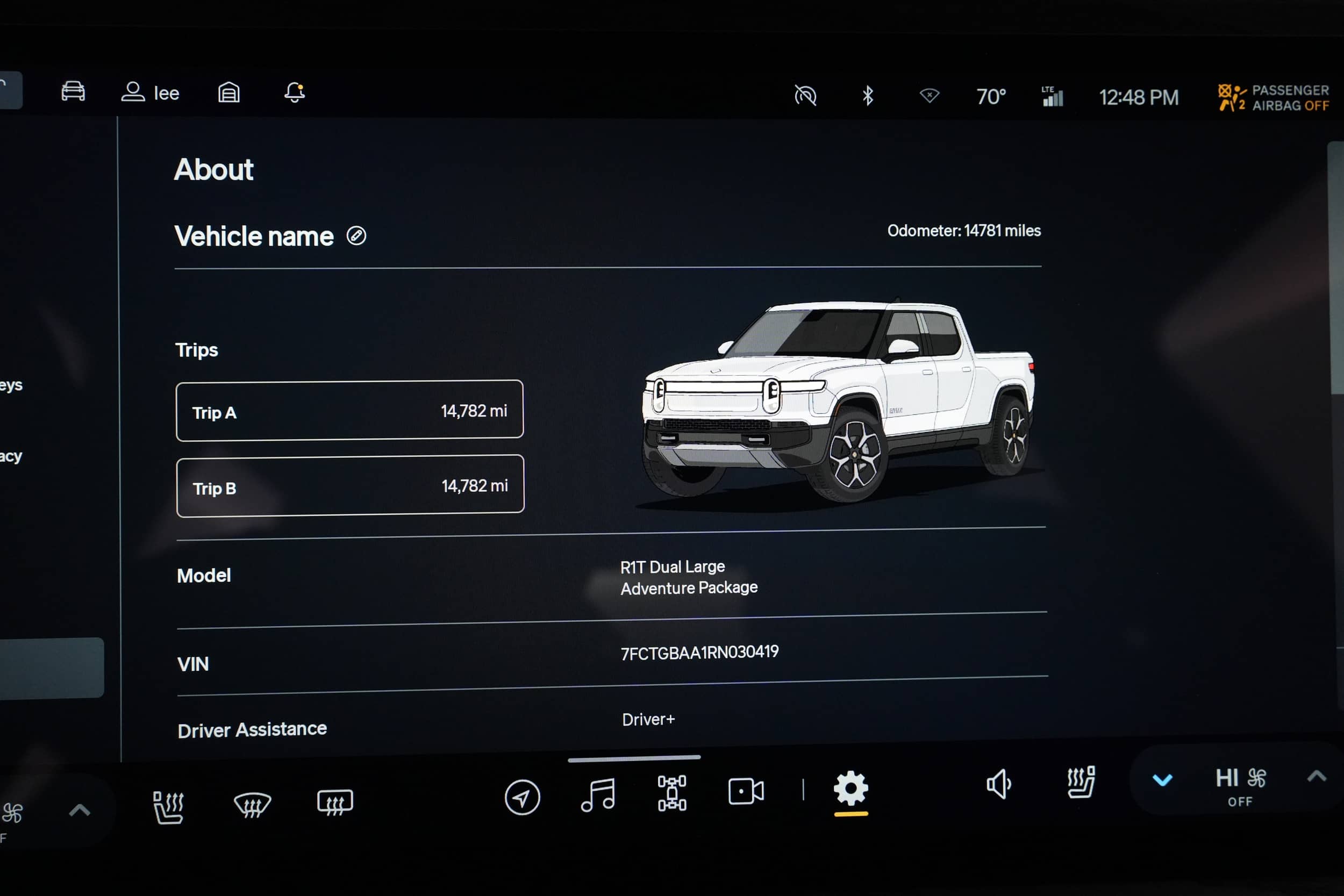 EverCars Co. vehicle image 5 for Rivian R1T -  Adventure on EverCars Co.