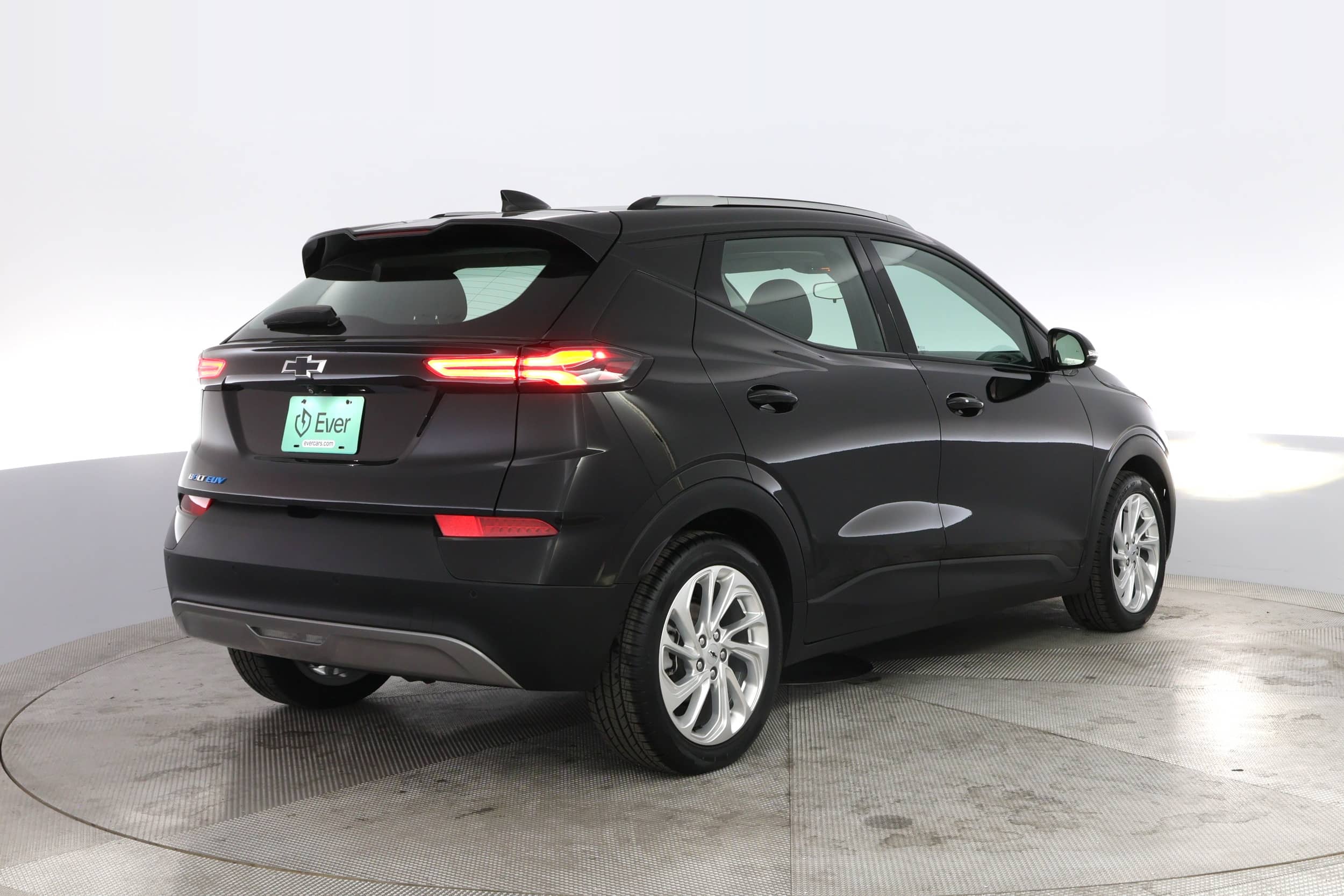 EverCars Co. vehicle image 2 for Chevrolet Bolt EUV -  LT on EverCars Co.