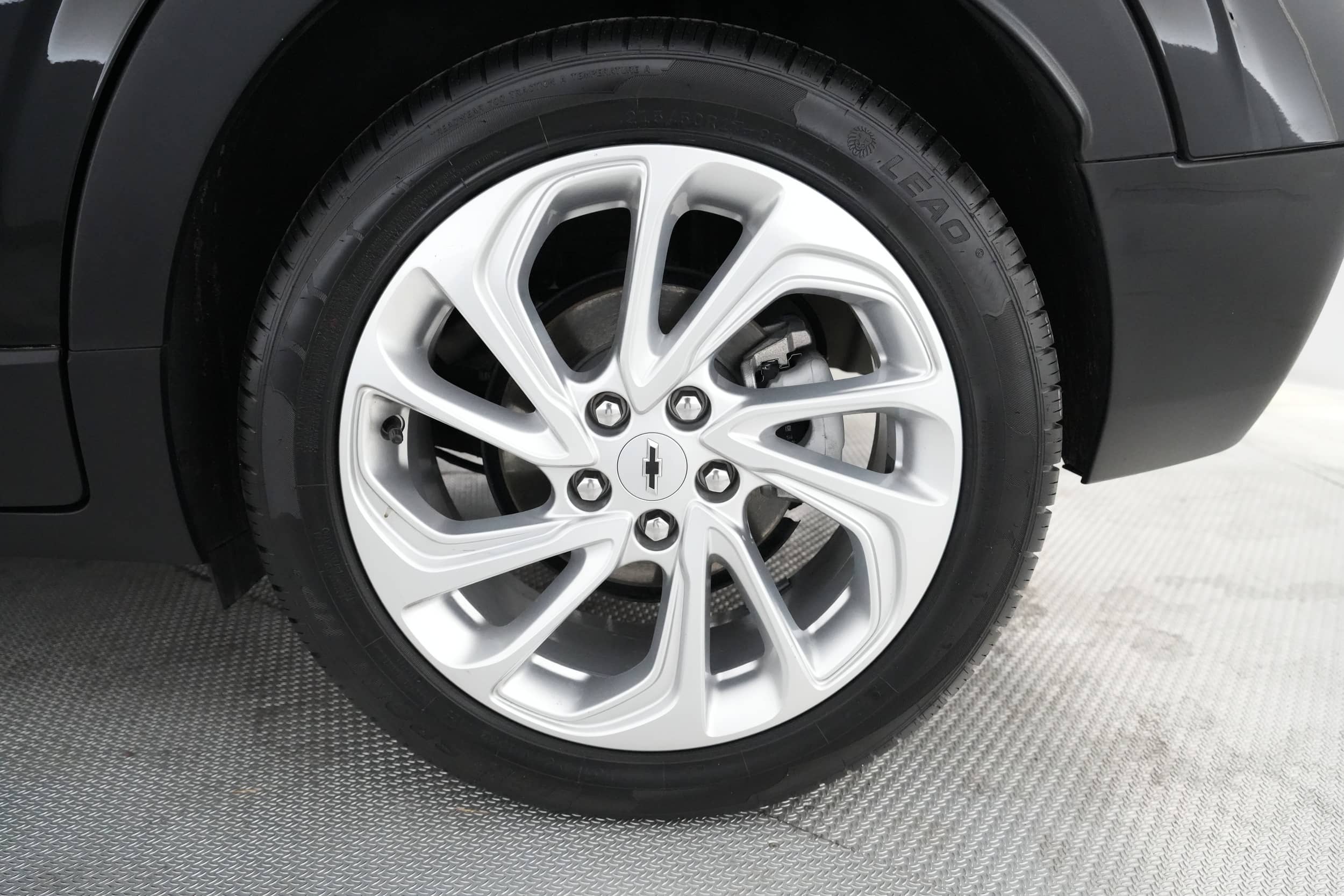 EverCars Co. vehicle image 15 for Chevrolet Bolt EUV -  LT on EverCars Co.
