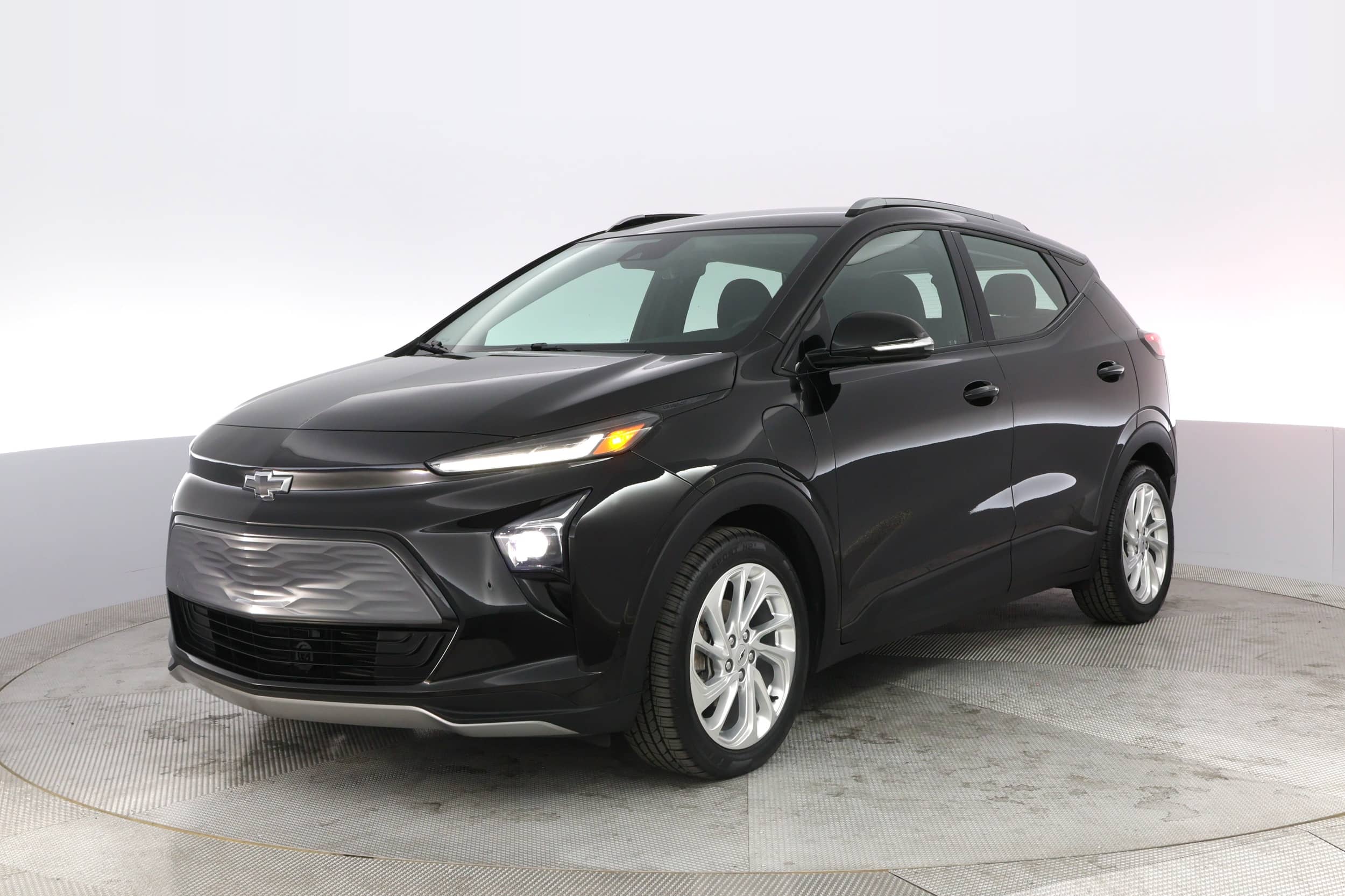 EverCars Co. vehicle image 1 for Chevrolet Bolt EUV -  LT on EverCars Co.