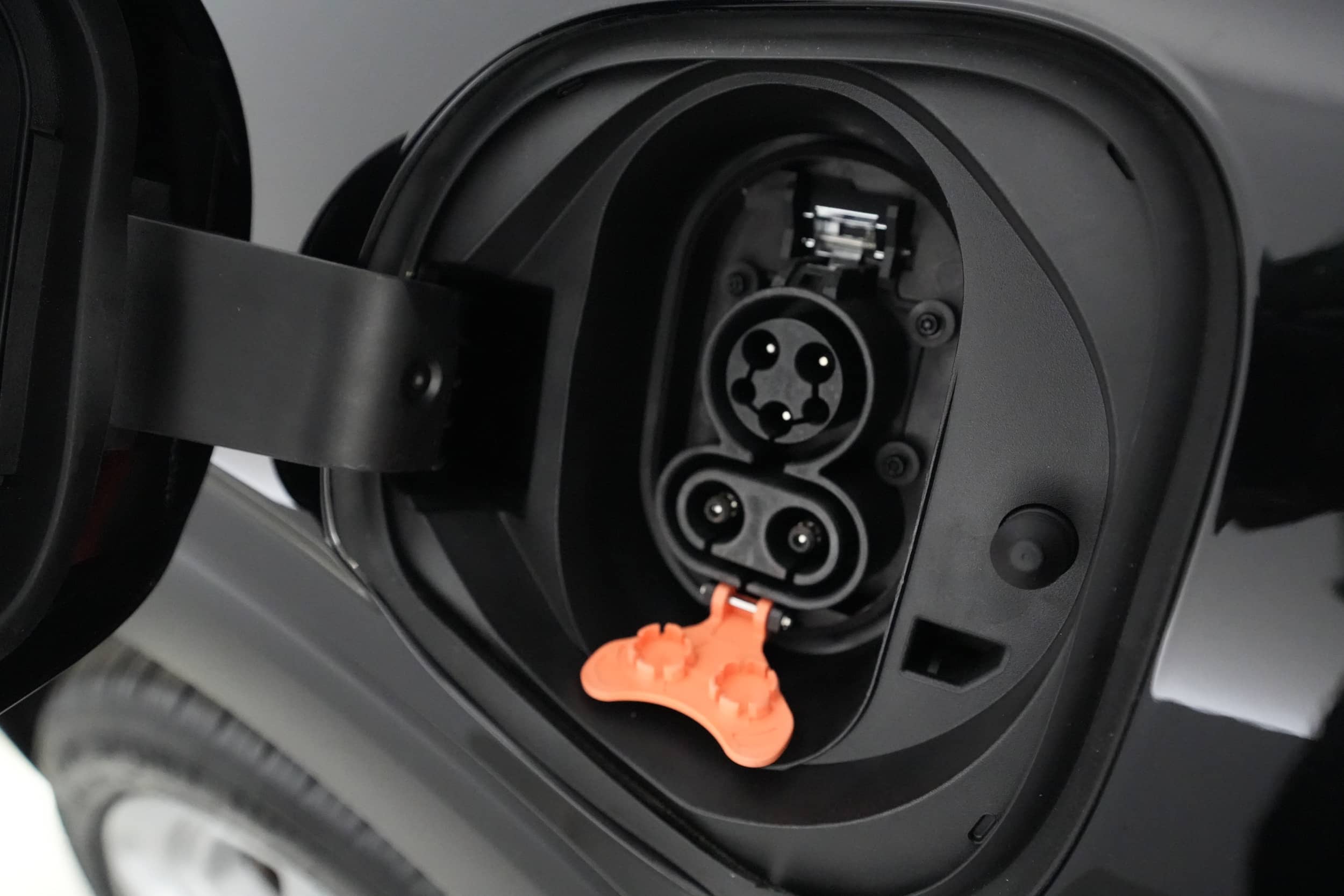 EverCars Co. vehicle image 8 for Chevrolet Bolt EUV -  LT on EverCars Co.