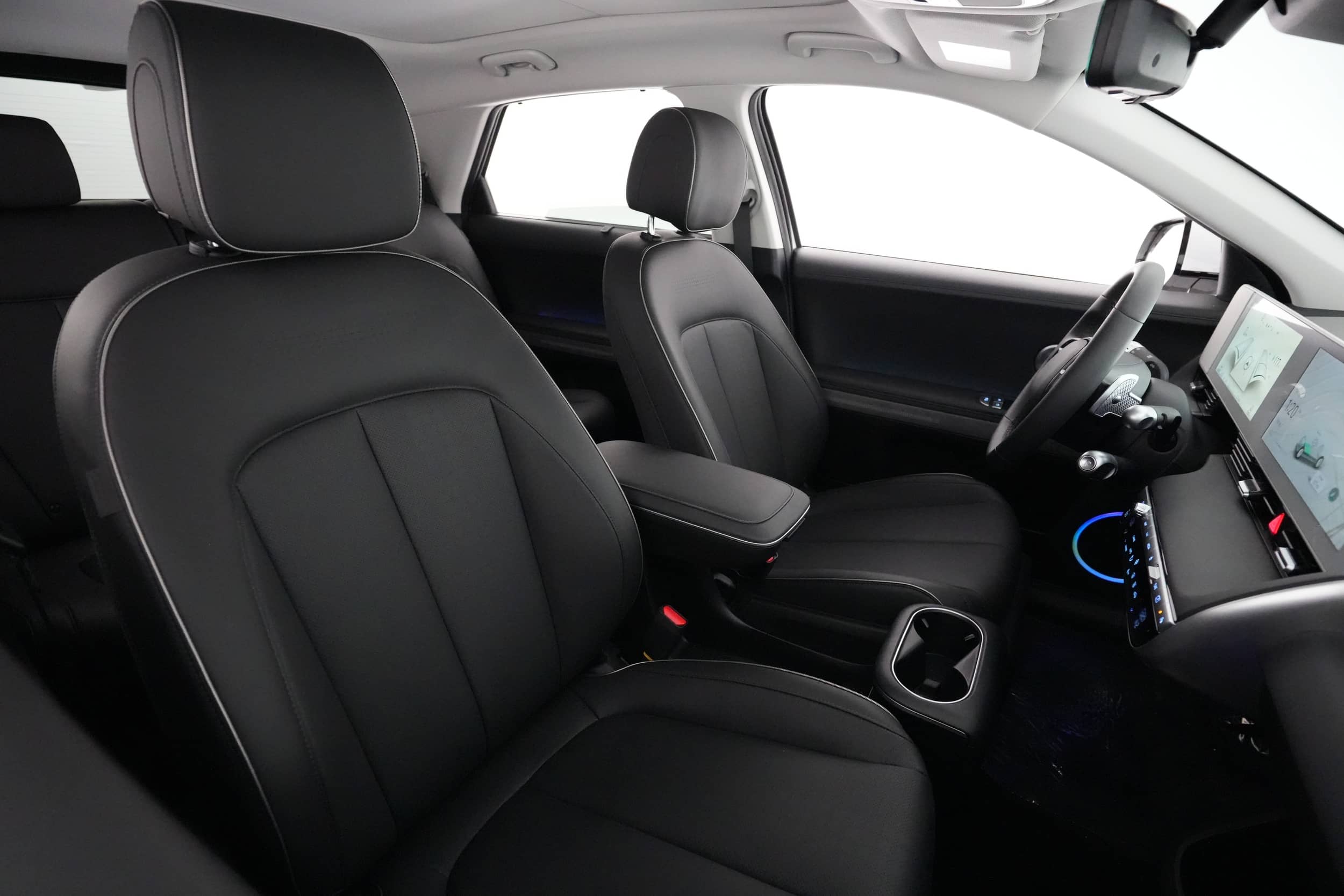EverCars Co. vehicle image 17 for Hyundai IONIQ 5 -  Limited on EverCars Co.