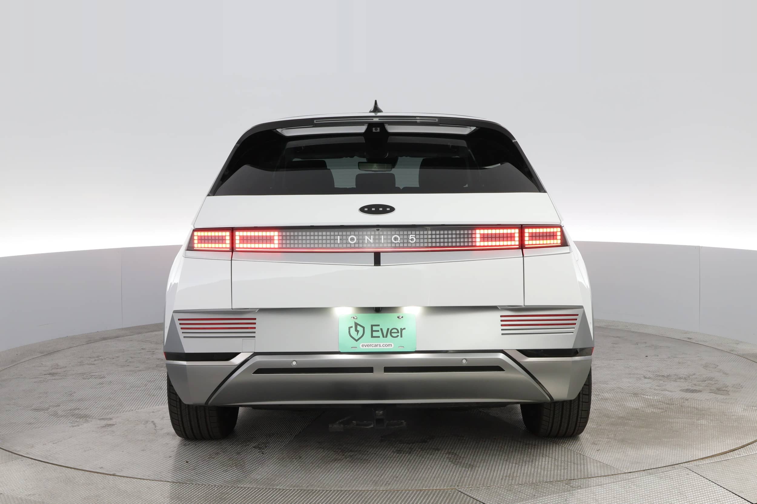 EverCars Co. vehicle image 8 for Hyundai IONIQ 5 -  Limited on EverCars Co.